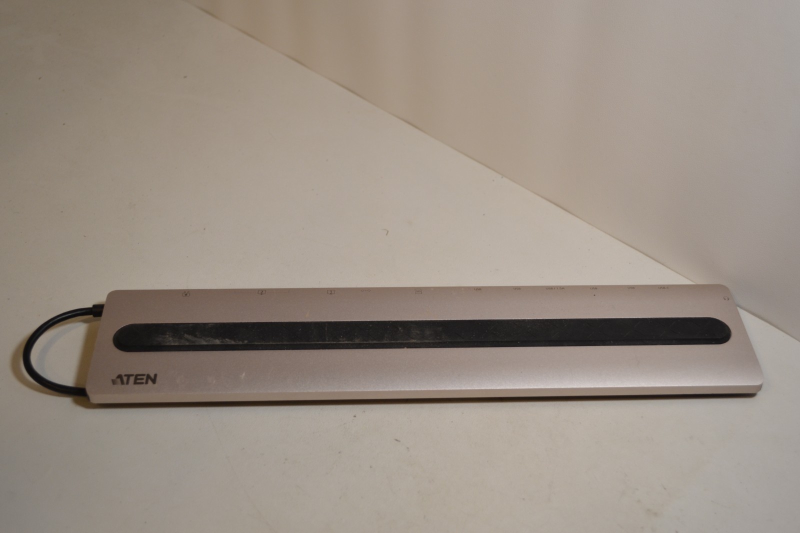 ATEN USB-C Multiport Dock with Power Pass-Through Model: UH3237