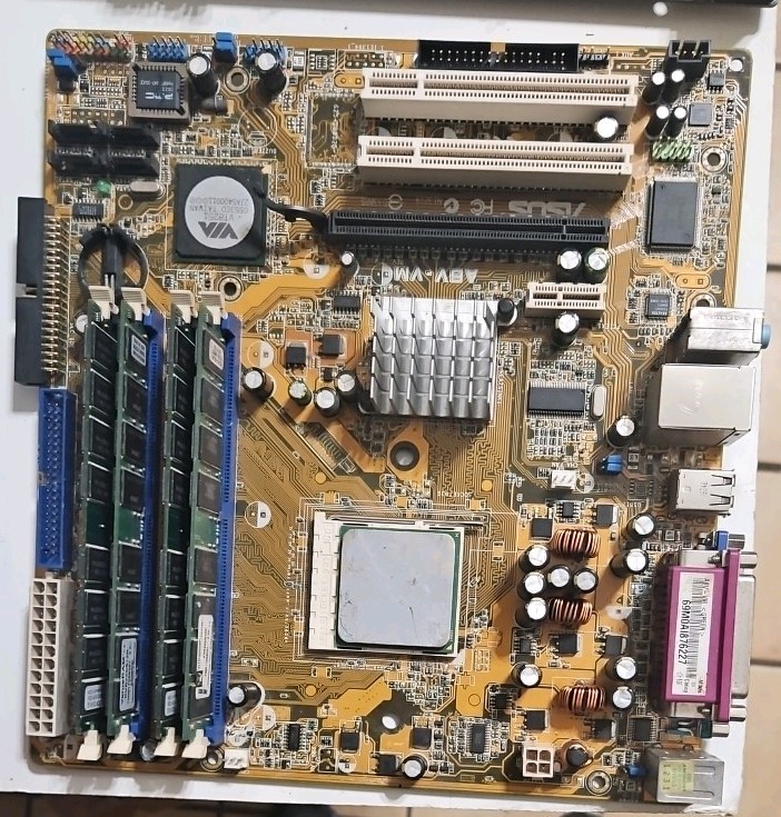 Rare 4 Slot ASUS A8V-VM Motherboard Socket 939 With 4GB RAM For Retro Gaming