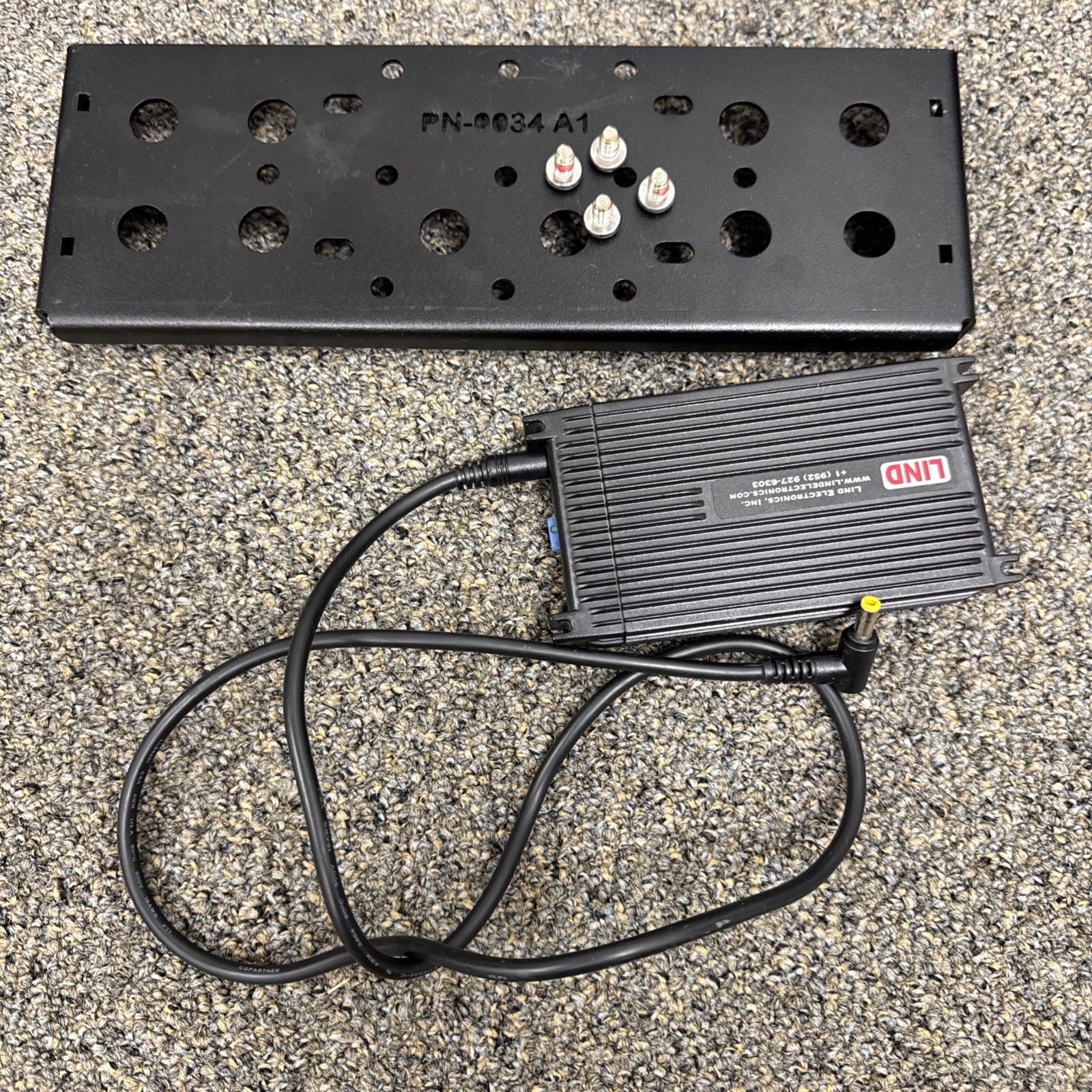 Combo Havis Panasonic Toughbook CF54 Bracket & Lind Power Cube + 3' Output ONLY