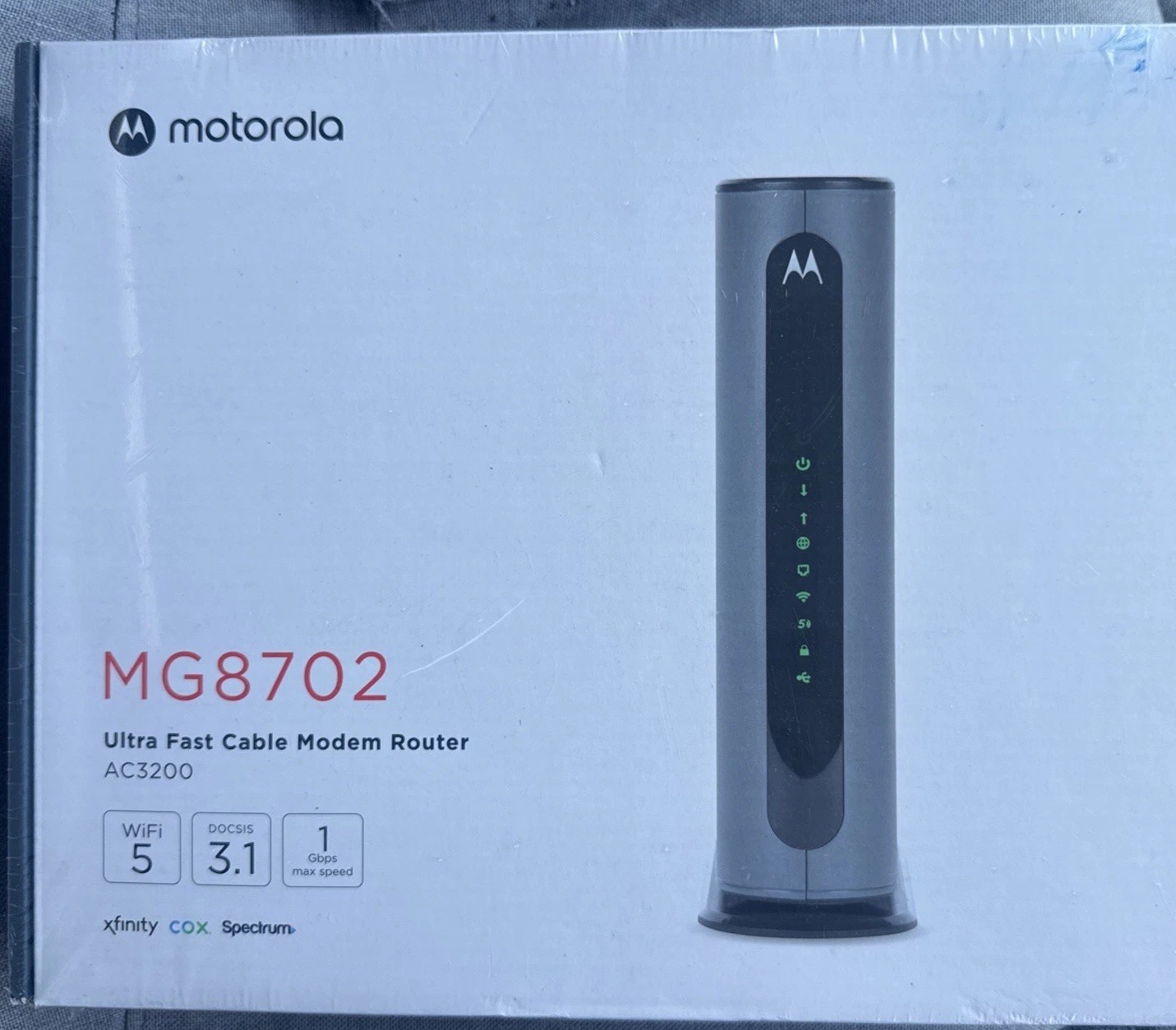 Motorola MG8702  Ultra Fast Cable Modem Router AC3200 WIFI 5
