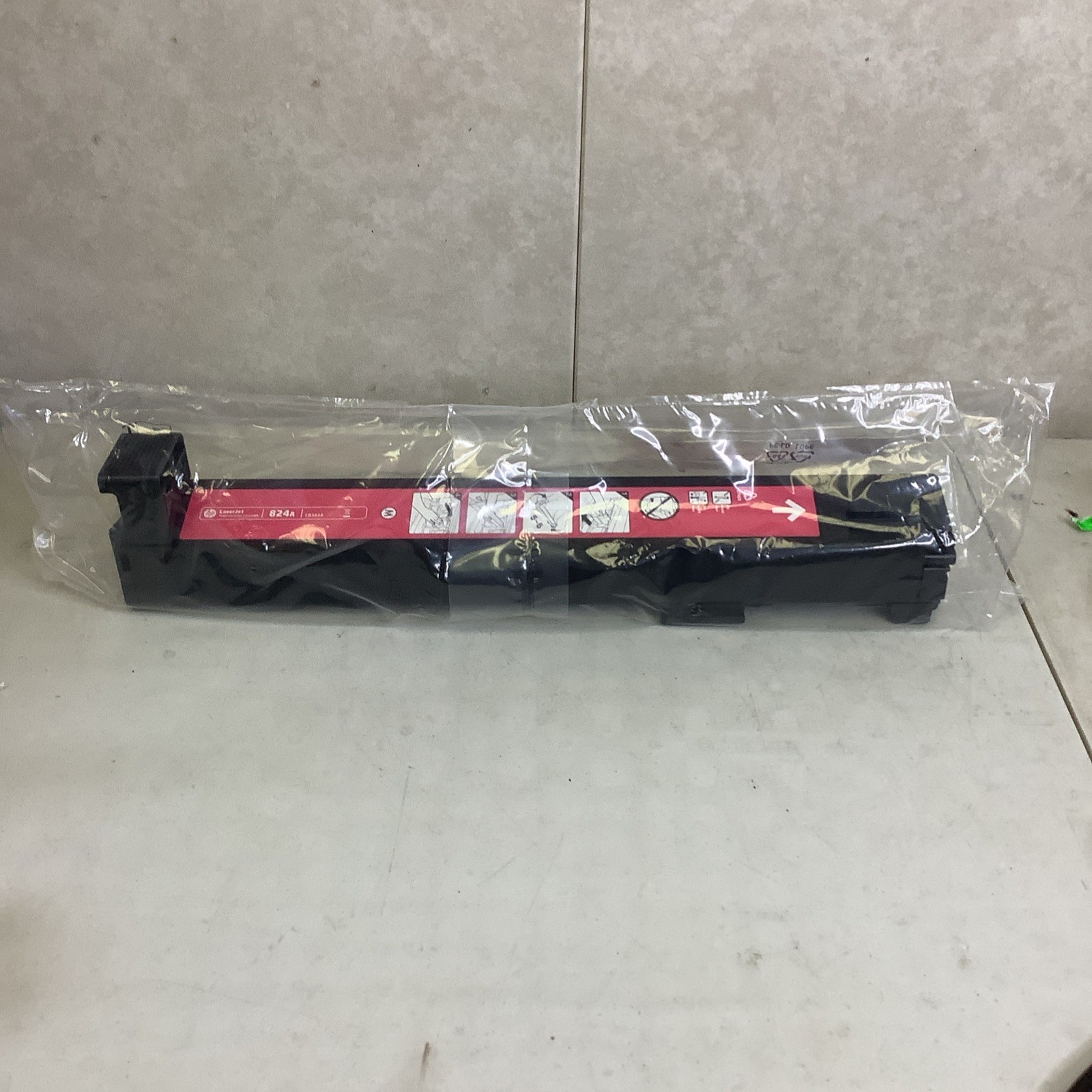HP LaserJet 824A Magenta Toner Printer Cartridge - Opened (unused)