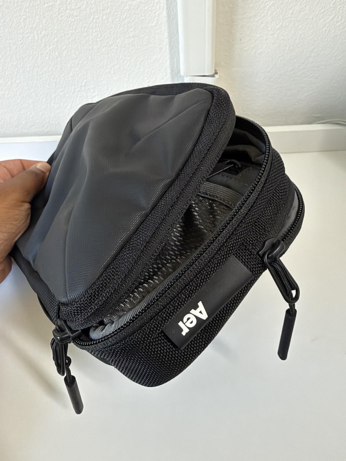 Aer Cable Kit 2 Tech Organizer Pouch Bag for EDC Accessory Storage, 1.8L