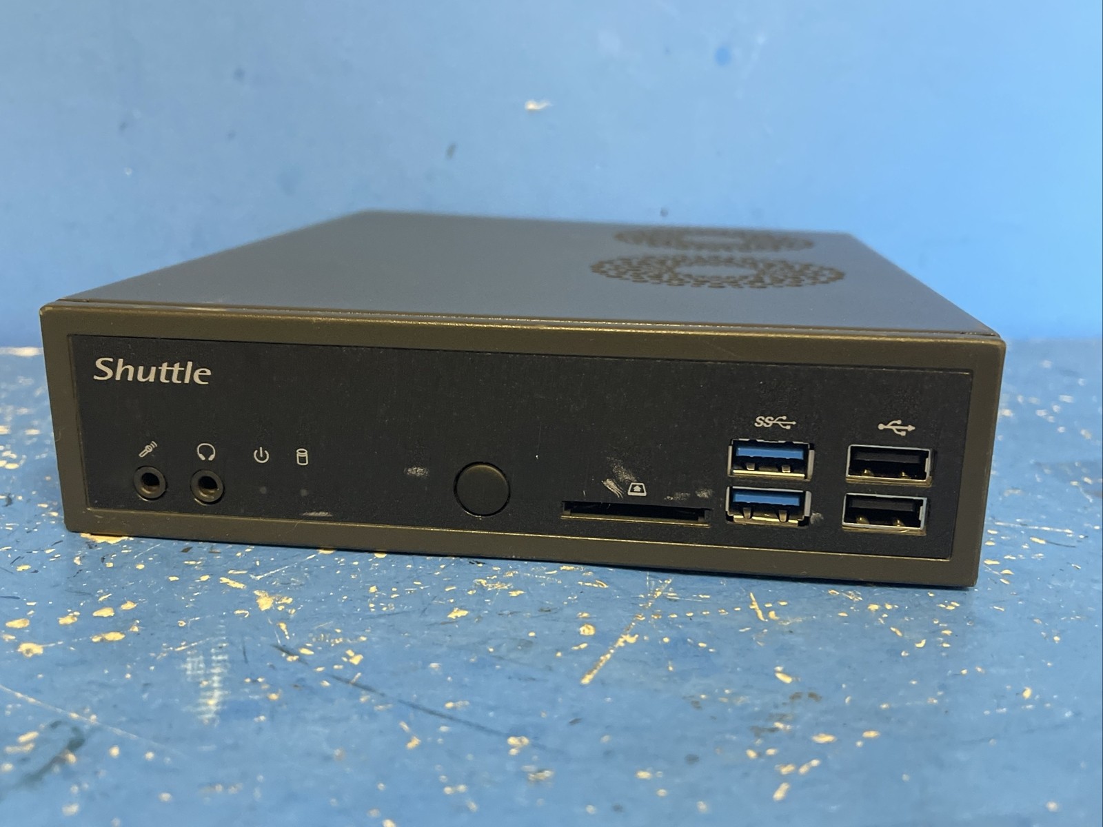 Shuttle XPC Model Number # DH110 Mini PC Server 16 GB Ram Size