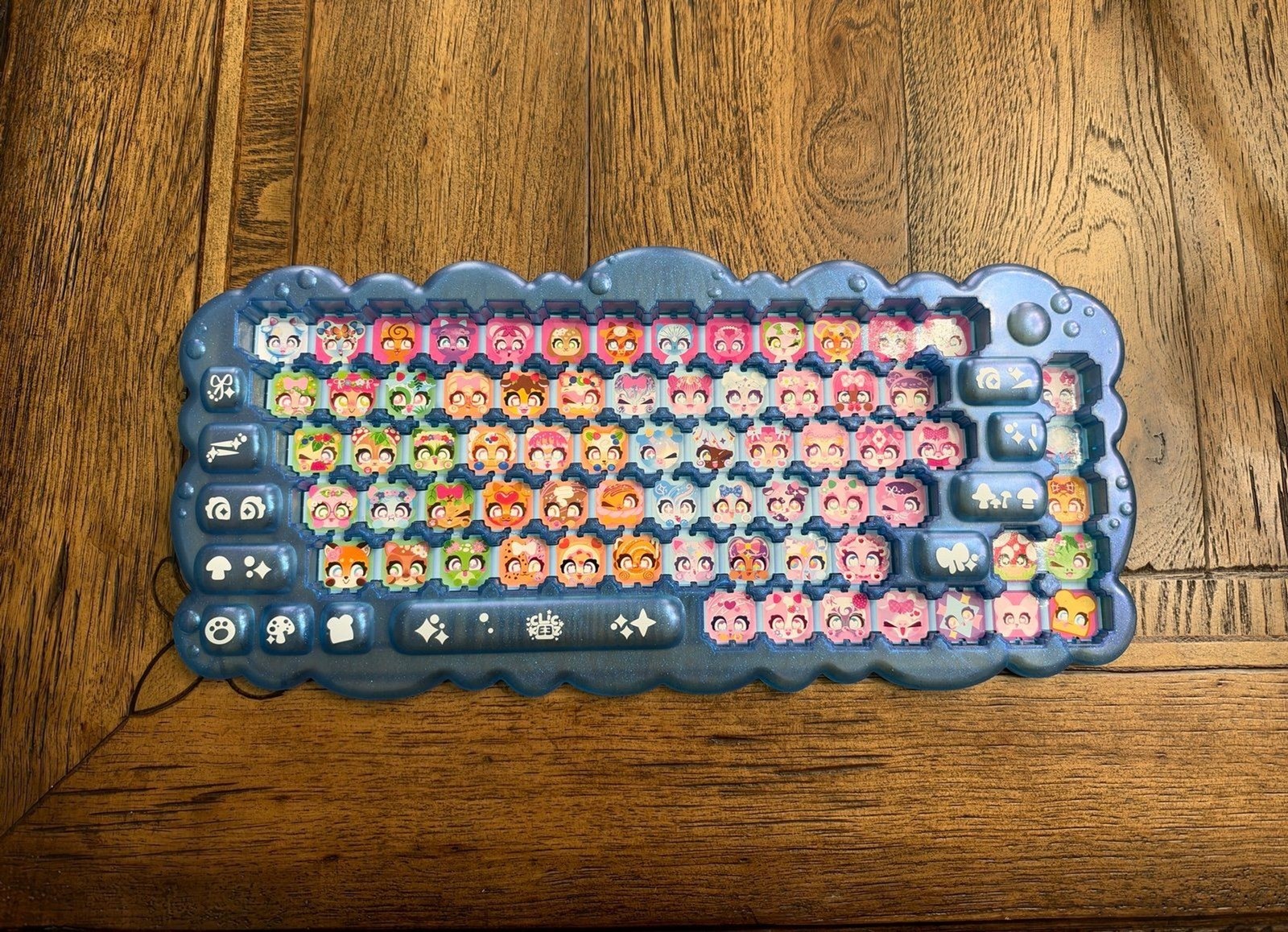 Clickeez Series 3 Keyboard Blue Glitter Display Case Unused Opened for Clickeez