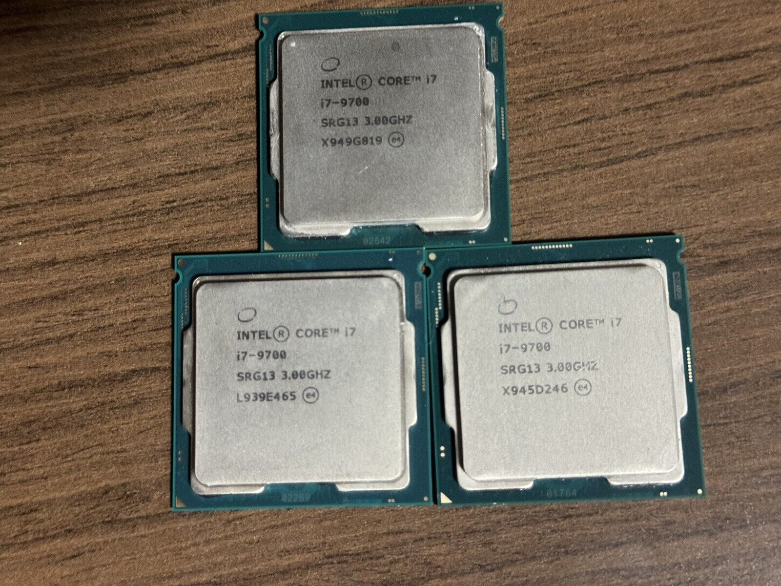 LOT OF 3 INTEL CORE i7-9700 SRG13 CPUS