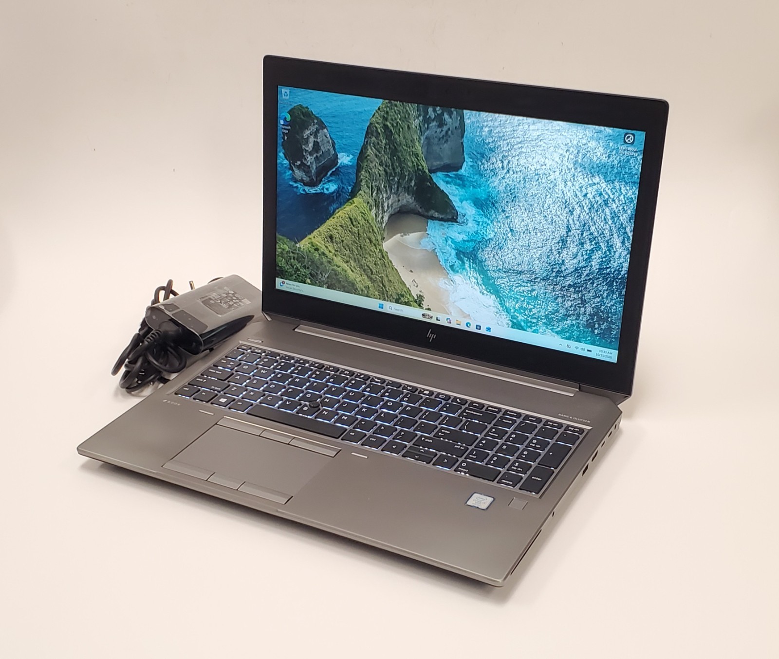 HP ZBook 15 G6 15.6" Intel Core i7-9850H 2.6GHz 32GB DDR4 512GB NVMe W11P T2000