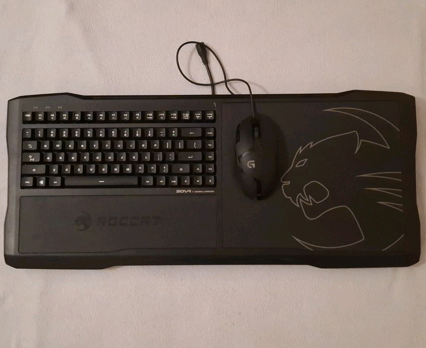 ROCCAT SOVA Gaming Lapboard USB Keyboard With Mouse Clean No Cables Untested