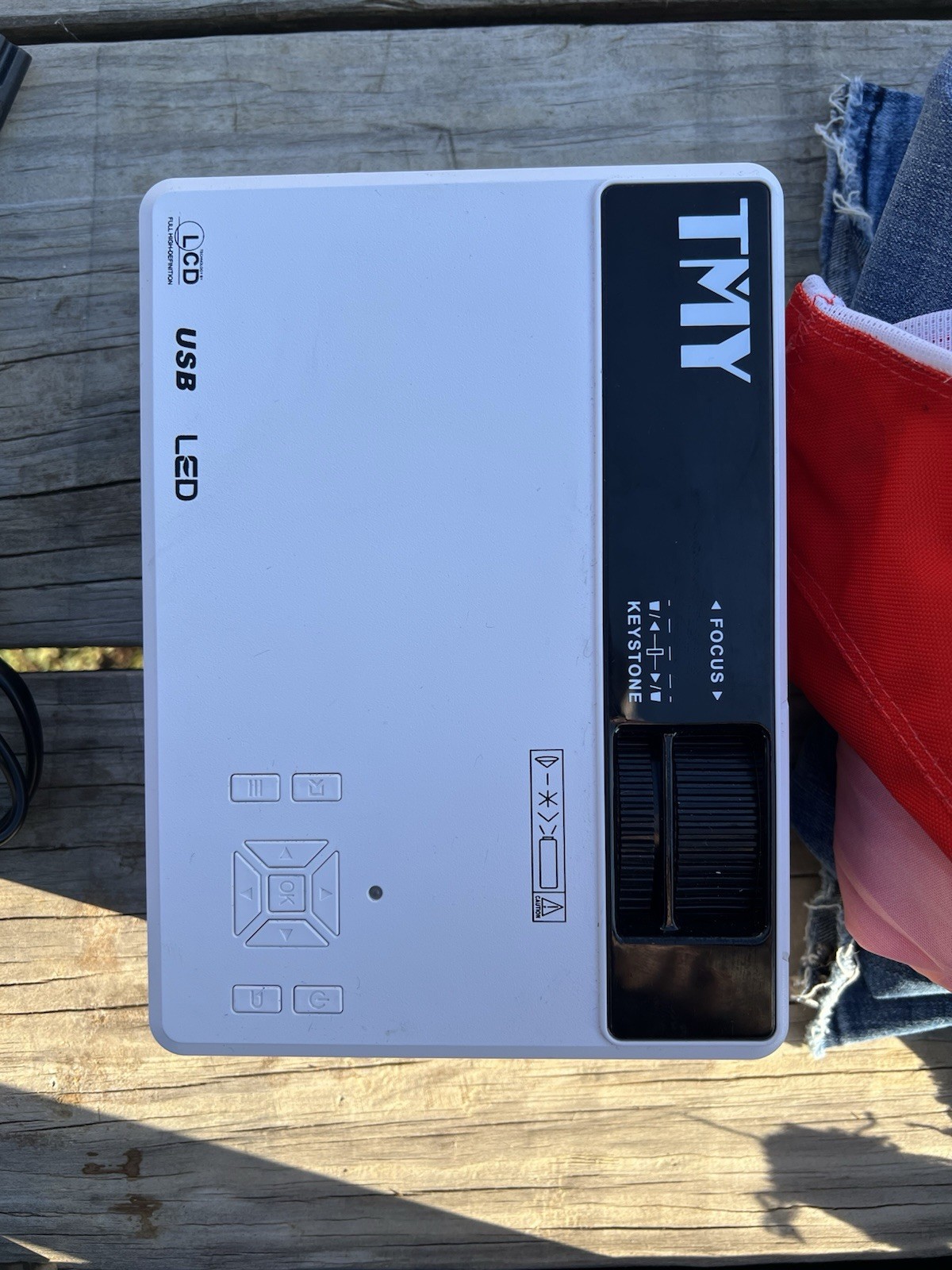 TMY Mini Projector V08 1080P 7500Lumen Portable Full HD Unit Only Open box