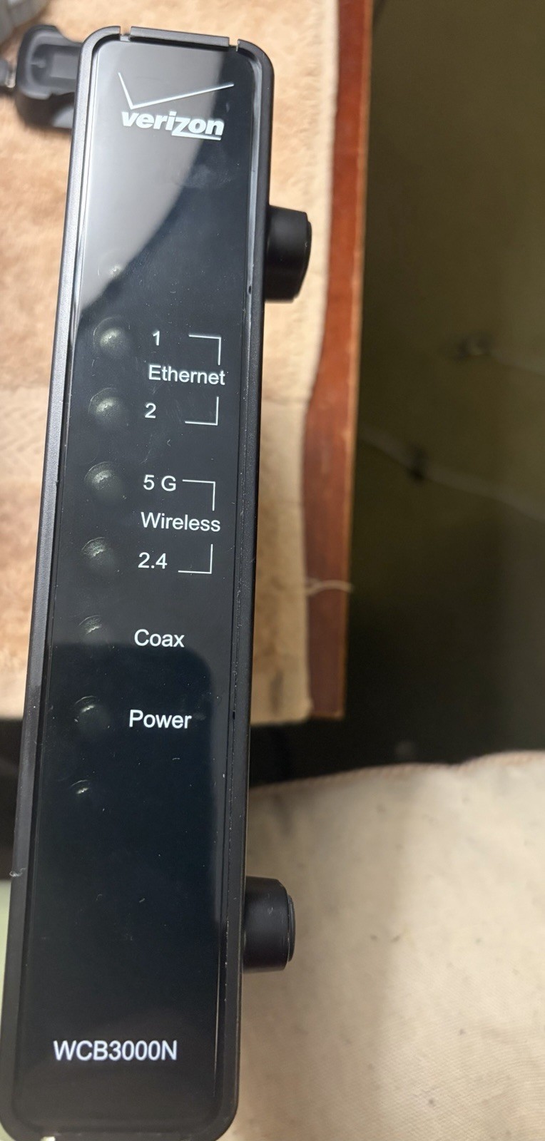 Verizon WCB3000N DOCSIS 3.0 Dual-Band WiFi Cable Modem Router 300Mbps