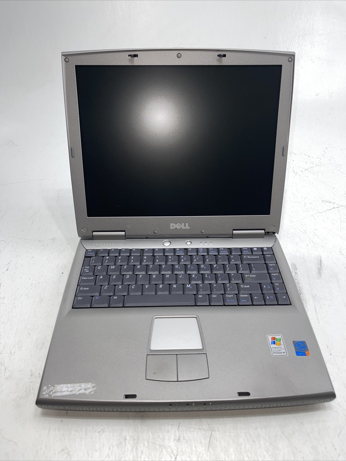 Dell Latitude 100L 15" Notebook (Intel Pentium 4) No Ram No Hard Drive￼