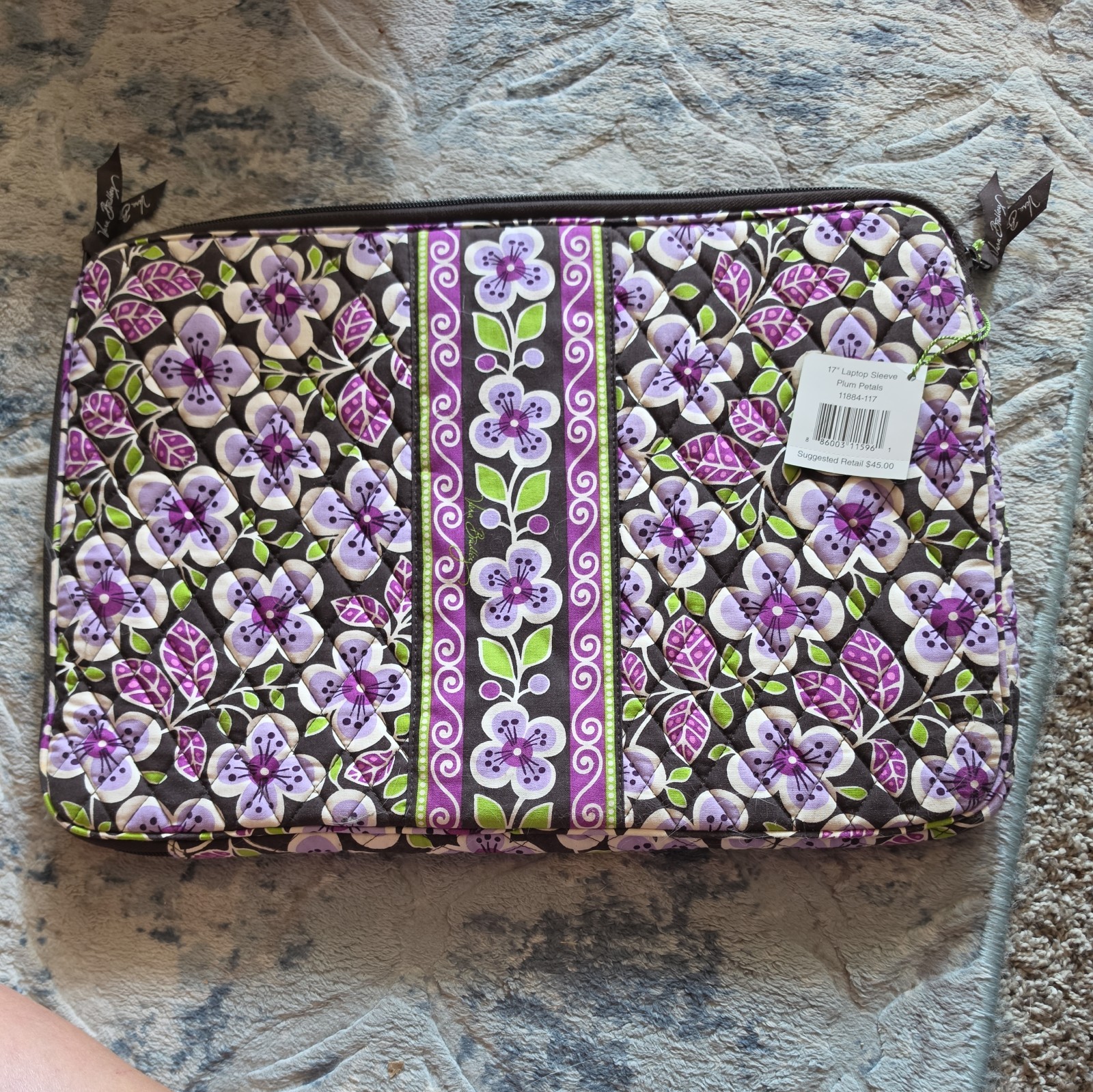 Vera Bradley  Plum Petals Soft Shell Laptop Case 17 x 12 Retired Pattern. NWT