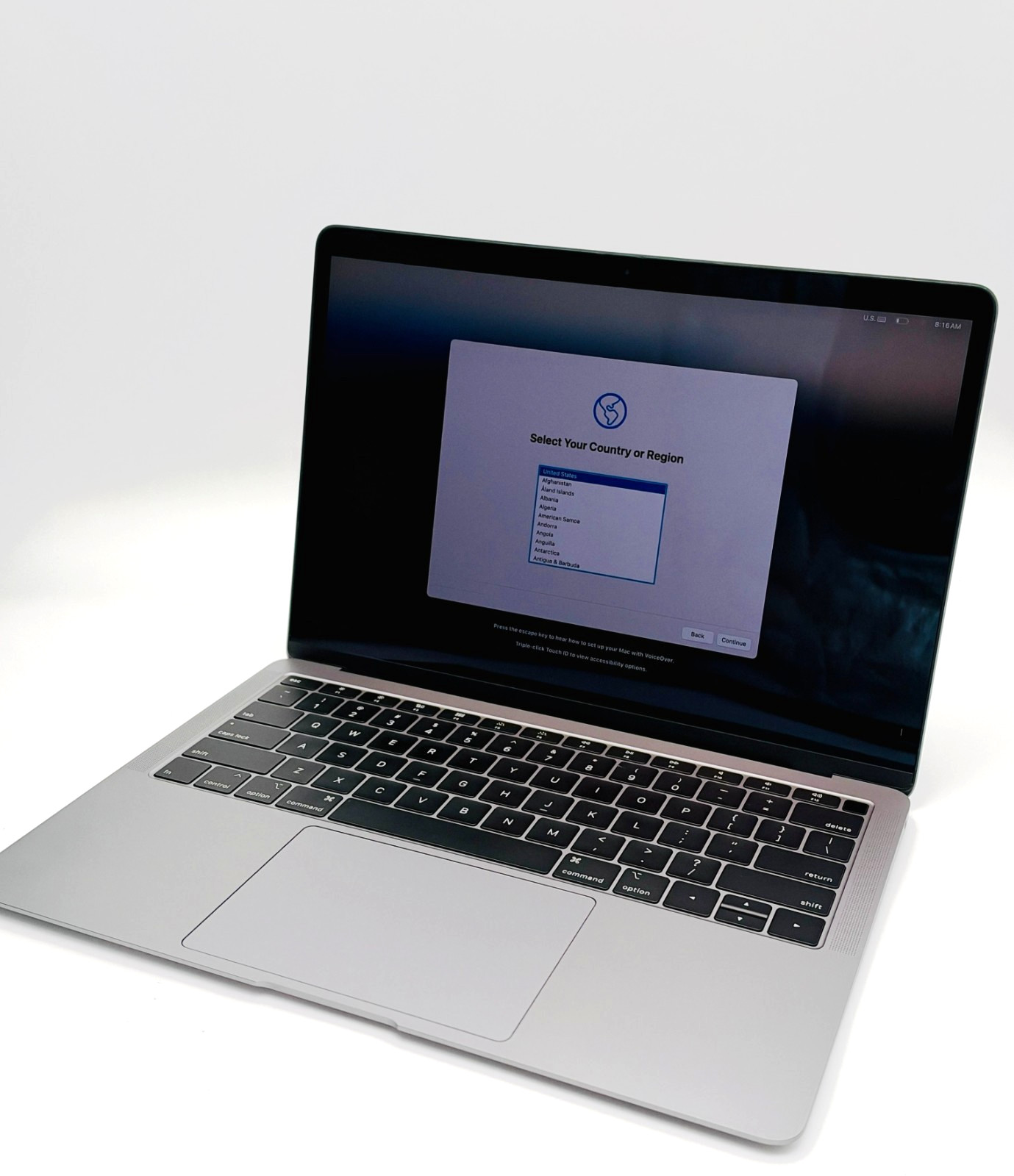 Apple MacBook Air 13.3 2019 Space Gray i5 1.6GHz 8GB 128GB SSD A1932 - MVFH2LL/A