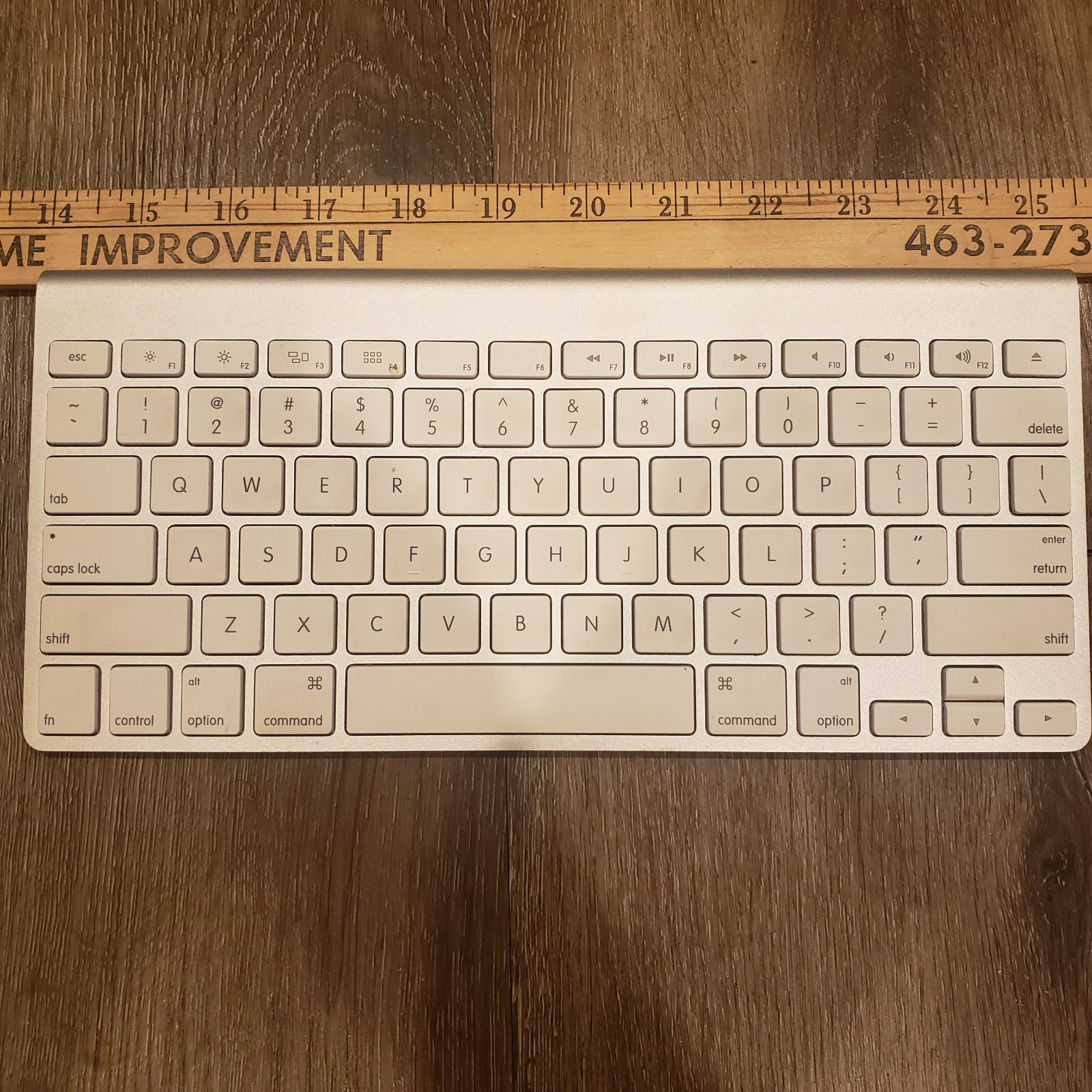 Genuine Apple A1314 Bluetooth Wireless Keyboard for iMac