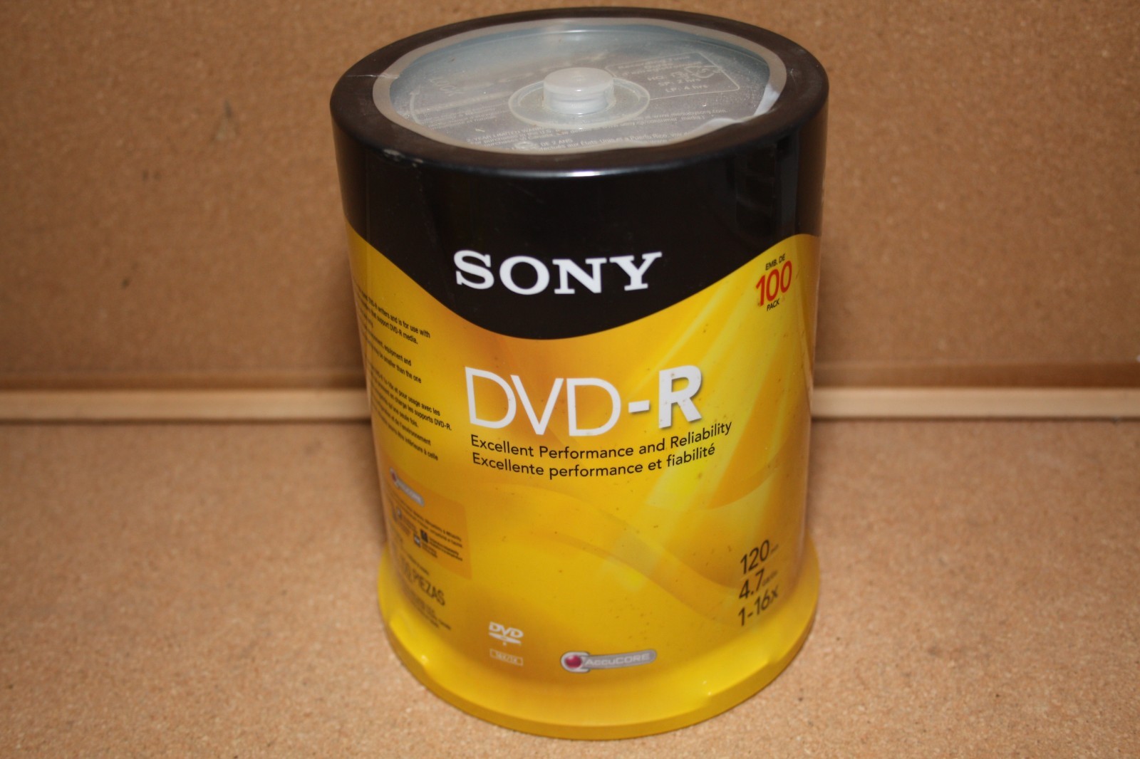 Sealed SONY DVD-R 100DMR47RS4 100 Pack Media Disc