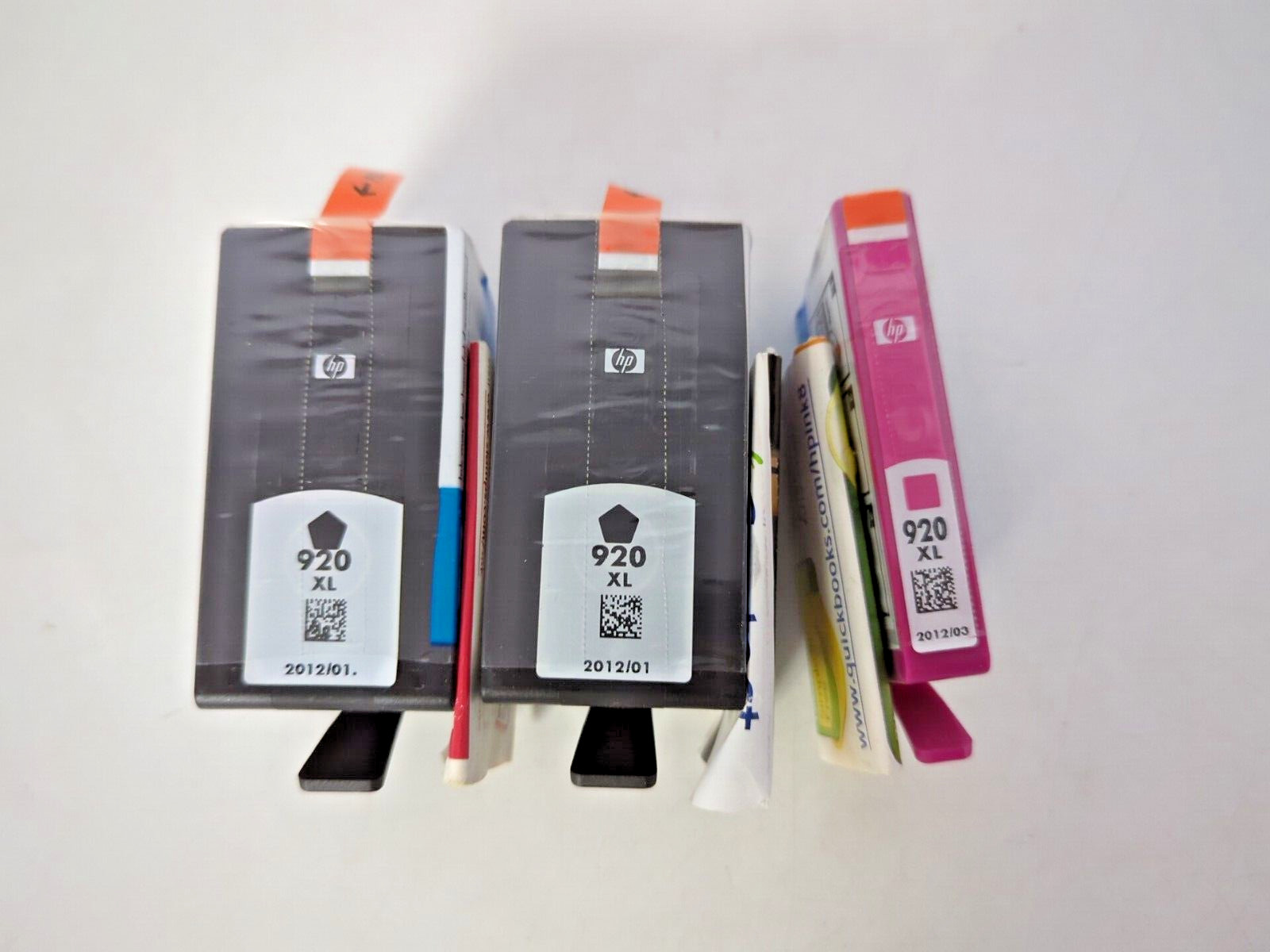 LOT OF 3 HP 920XL 2 BLACK, 1 MAGENTA EXP. 2012
