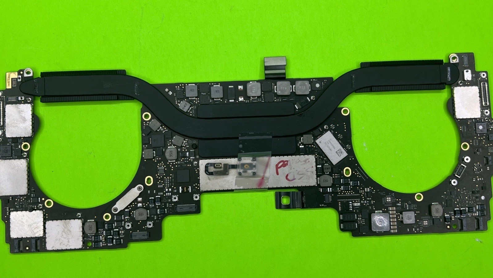 For Parts* Macbook Pro 13" A1706 2016 Logic Board 820-00239-A (SSD Failed)