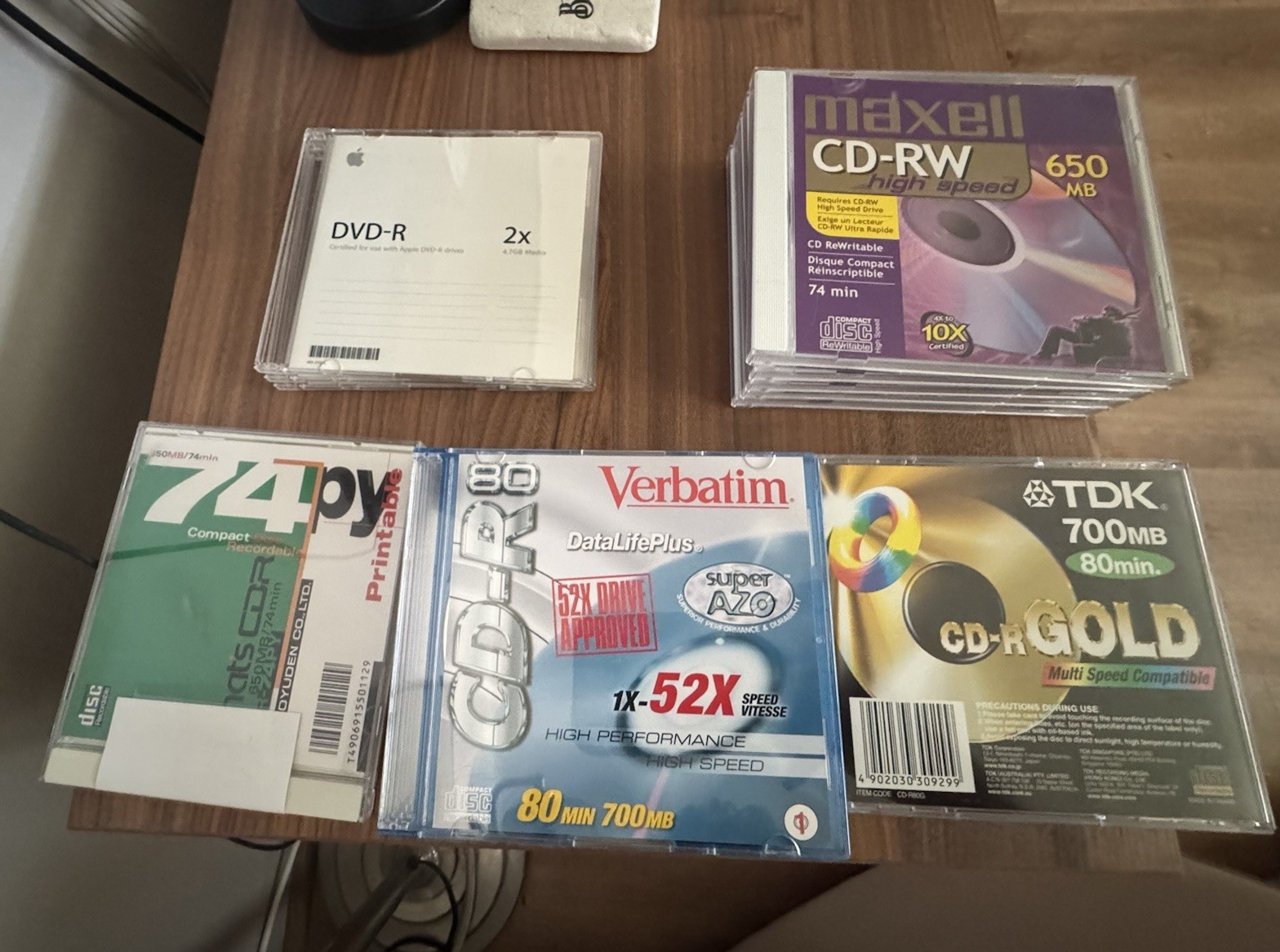 Lot of 18 Sealed Blank CD-R CD-RW DVD-R Apple Verbatim Maxell TDK Vintage Media