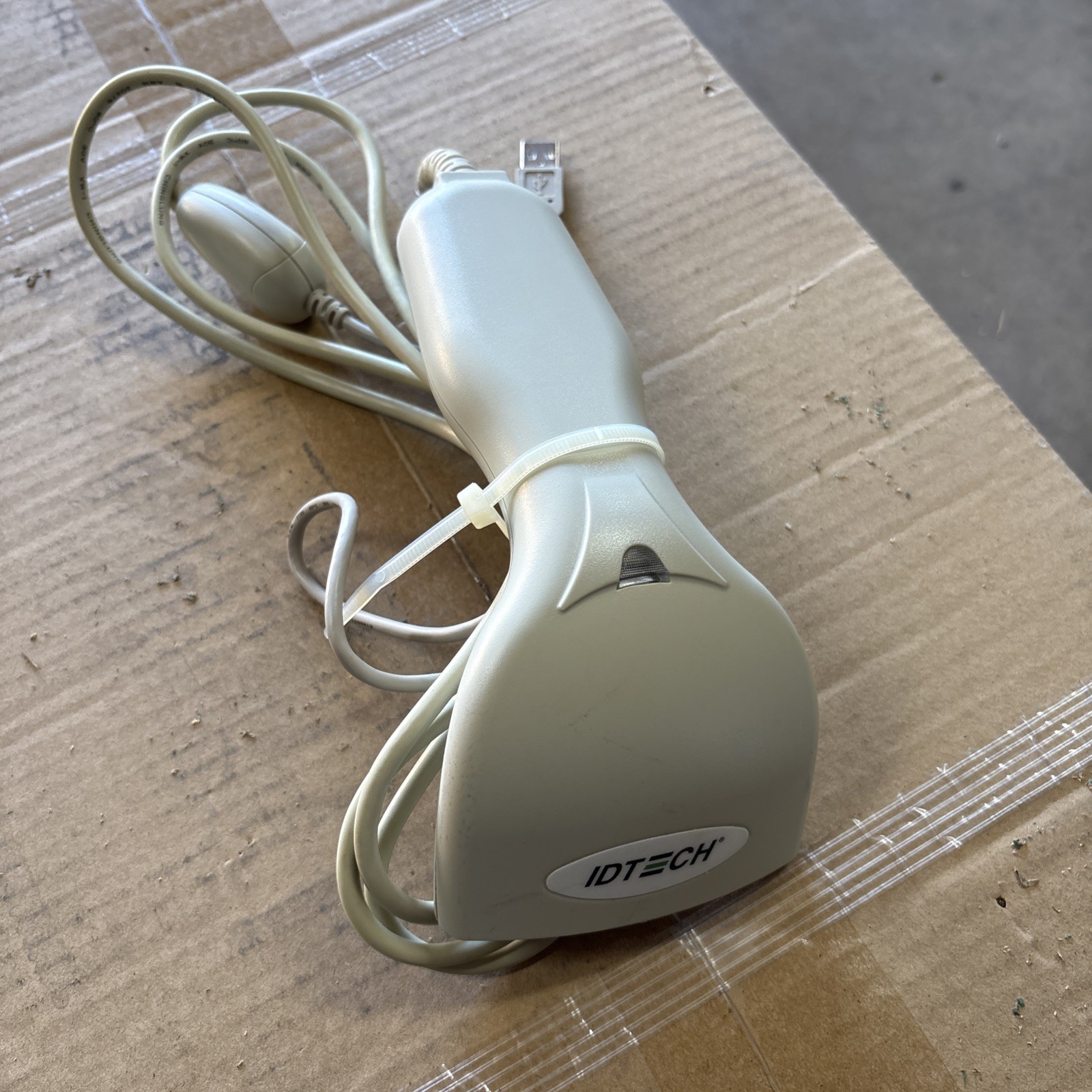 ID TECH BARCODE SCANNER READER IDT4439U 