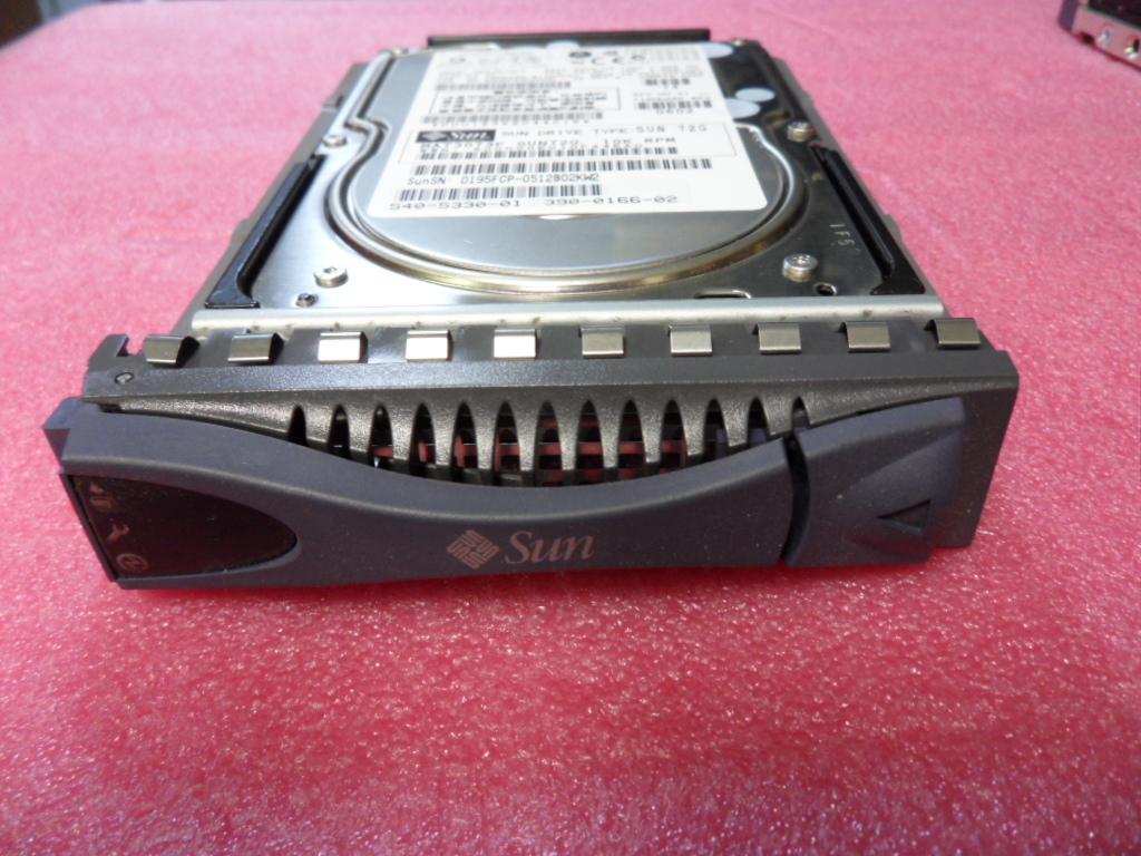 Sun Microsystems 72GB 10K RPM FC-AL Hard Drive  390-0166