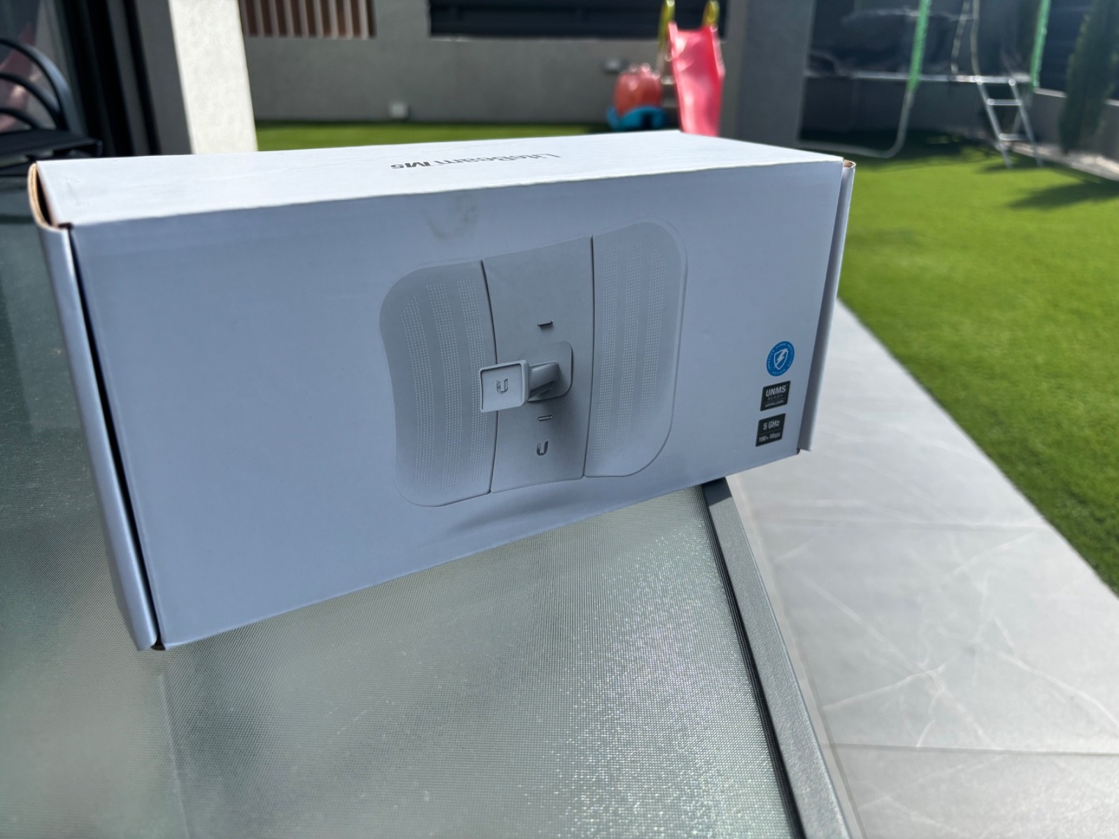 Ubiquiti Networks LiteBeam M5