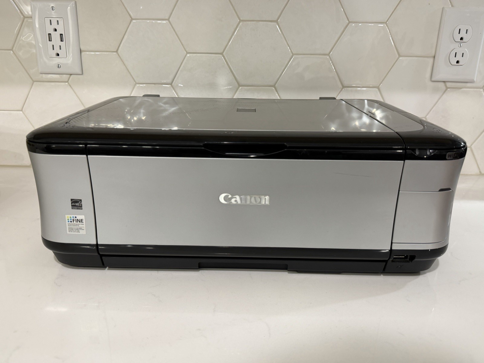 Canon Pixma MP560 All In One Photo Inkjet Printer with USB Cable