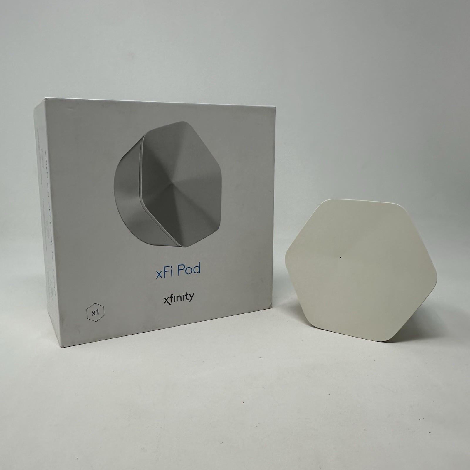 Xfinity xFi Pod 2nd Gen Model XE2-SG Dual Band WiFi Network Extender - FAST SHIP