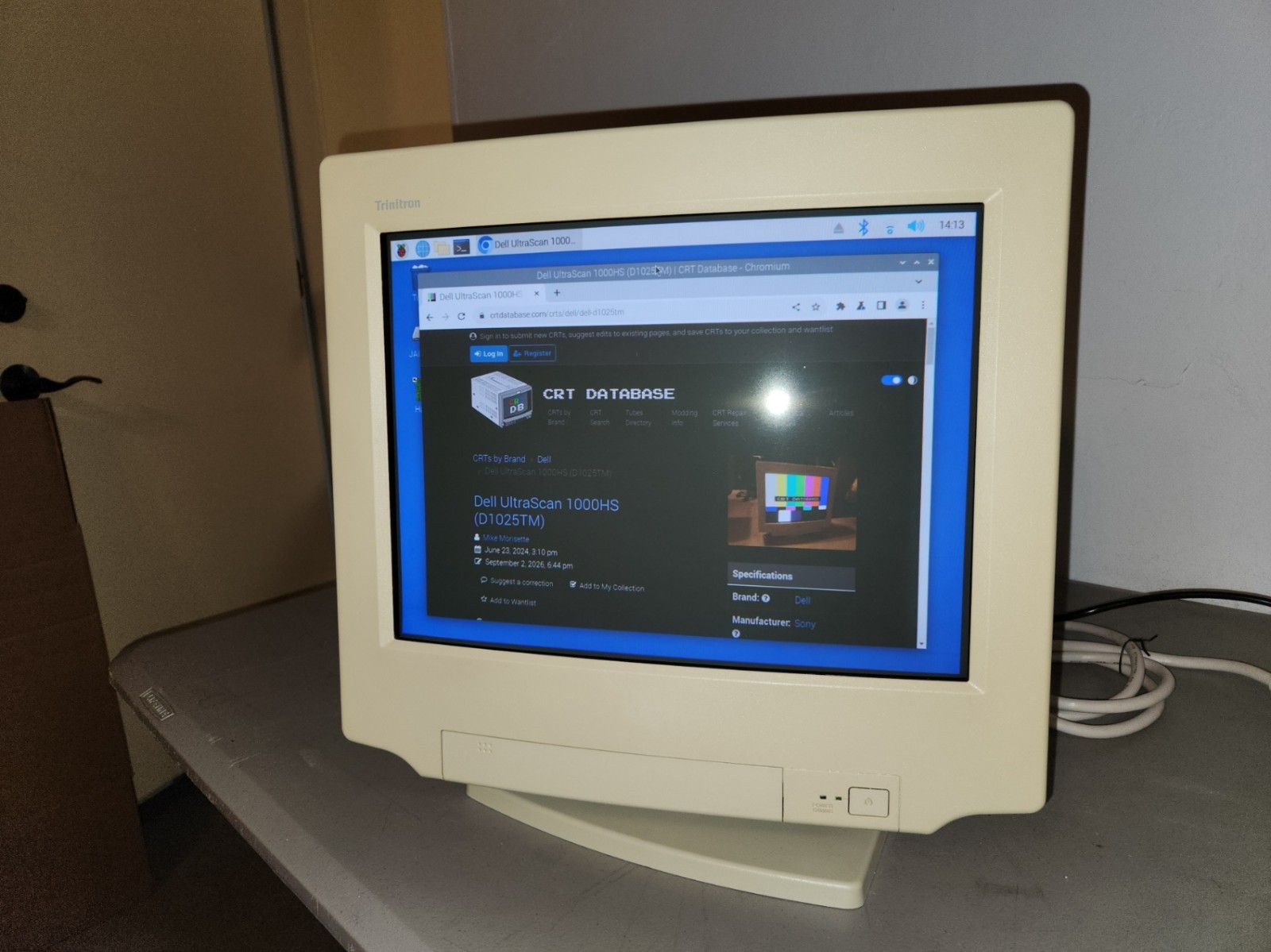 Dell UltraScan 1000HS 17" Trinitron 4:3 CRT VGA/UXGA Monitor tested working