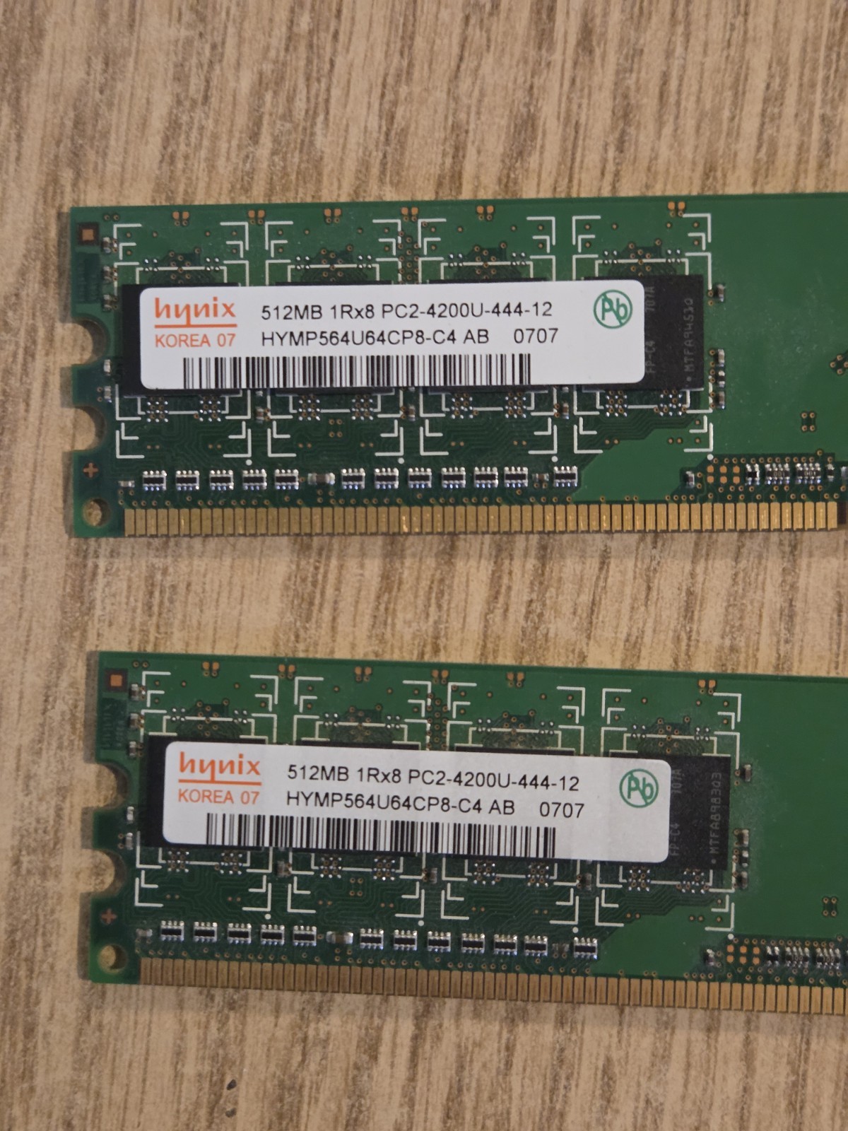 Lot Of 2 HYNIX 512MB 1Rx8 PC2-4200U-444-12-D3 DDR2-533MHz non-ECC Unbuffered