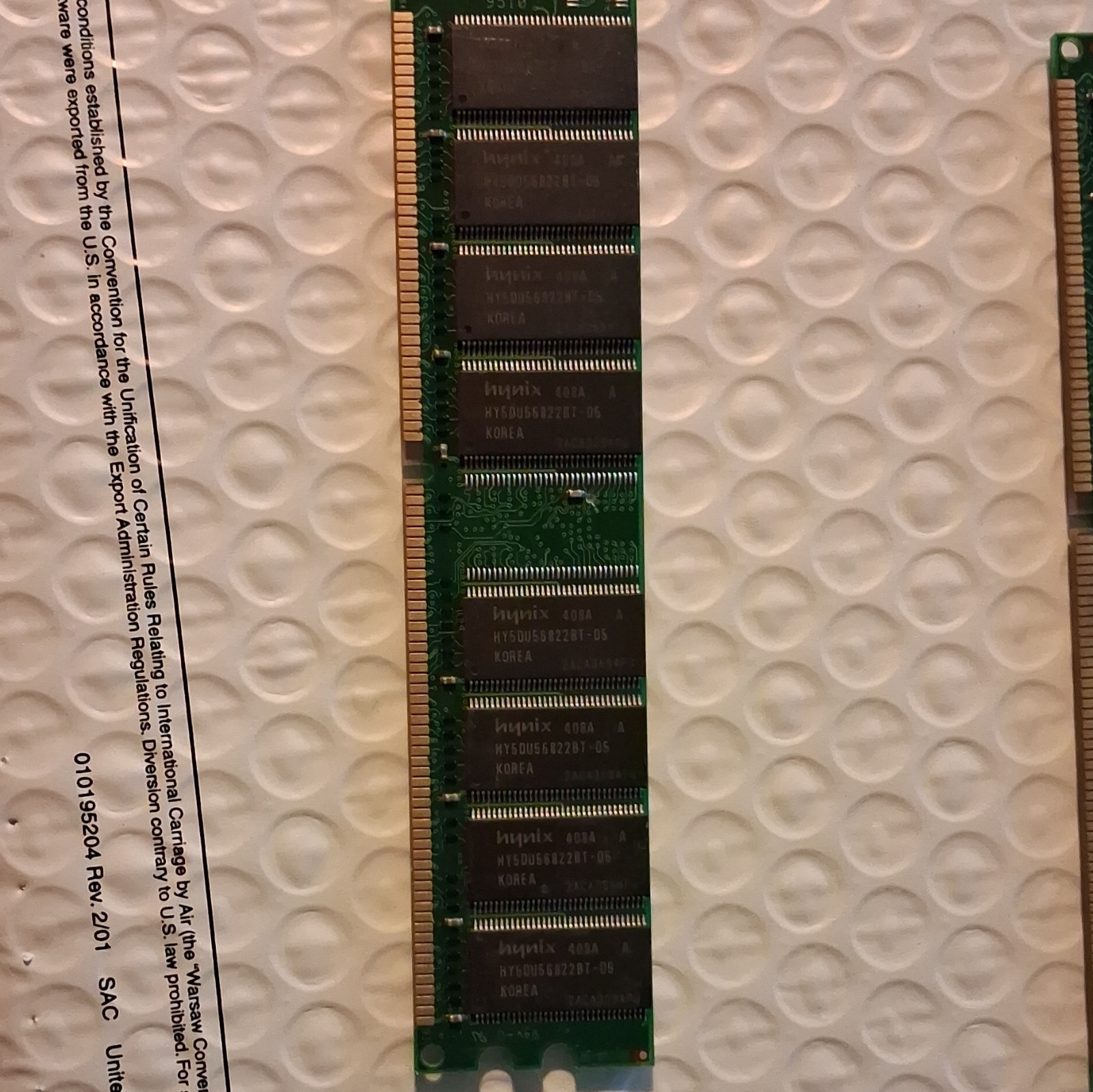 Hynix 512MB Kit (2x256MB) DDR1 SDRAM 184-Pin DIMM PC-3700 HY5DU56822BT-D5