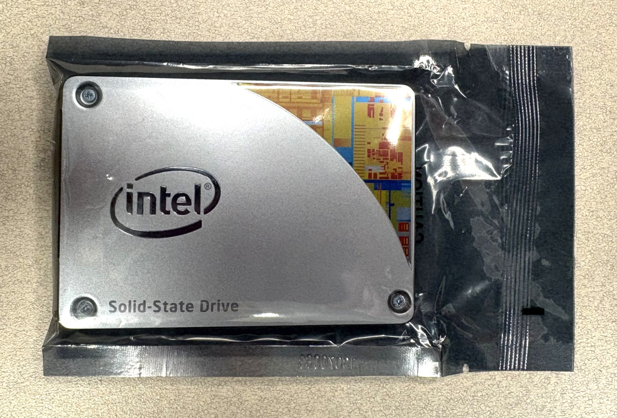 Intel SSD 530 Series 240GB | Solid State Drive | BRAND NEW