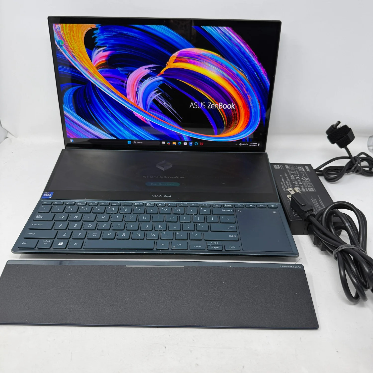 Asus Zenbook Pro Duo 15 UX582HS 15.6" i9-11900H 2.5GHz 32GB RAM 1TB SSD GeForce 
