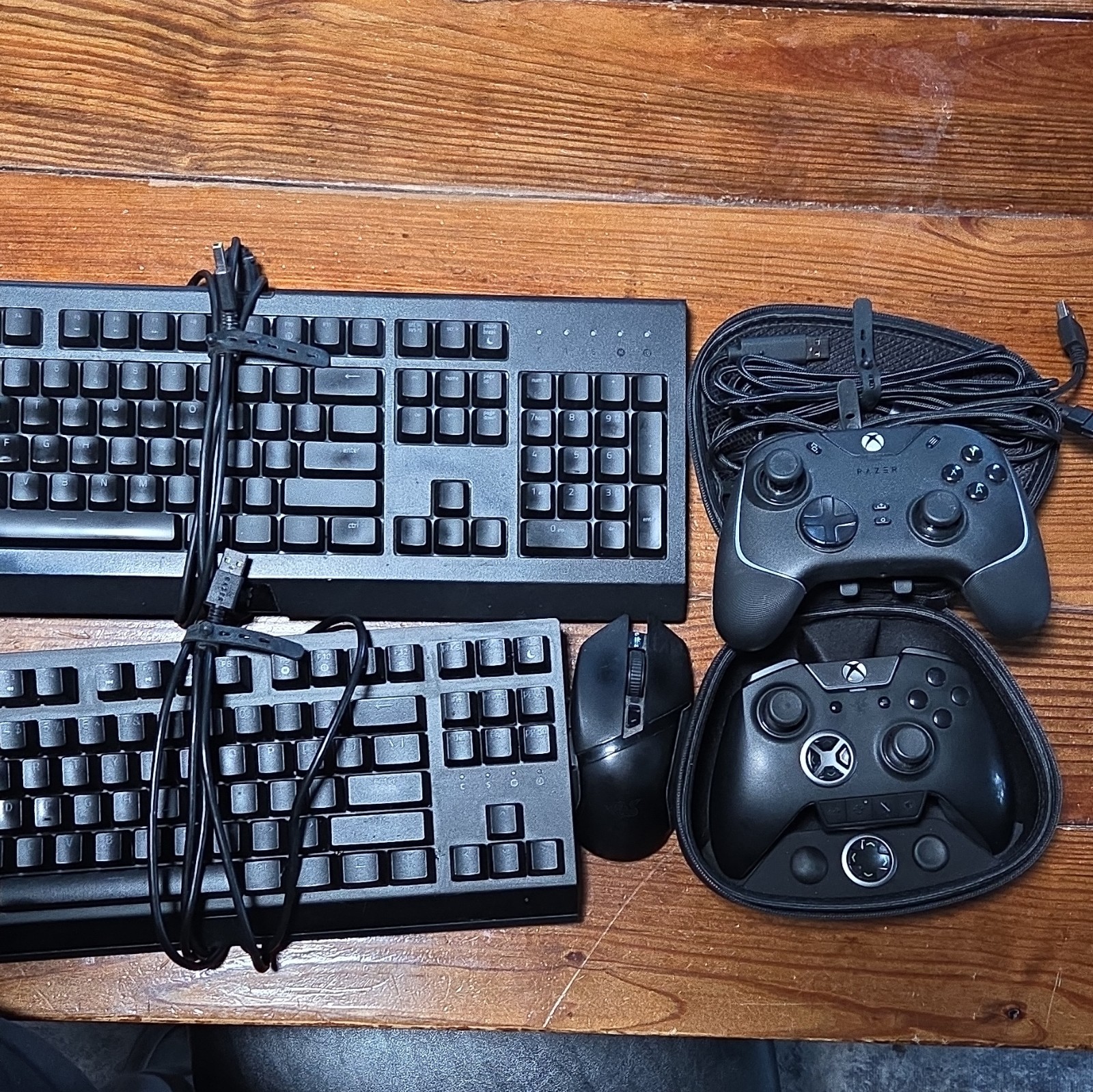 Razer Keyboard, mouse, Controller lot, Black Widow, Wolverine, Basilisk
