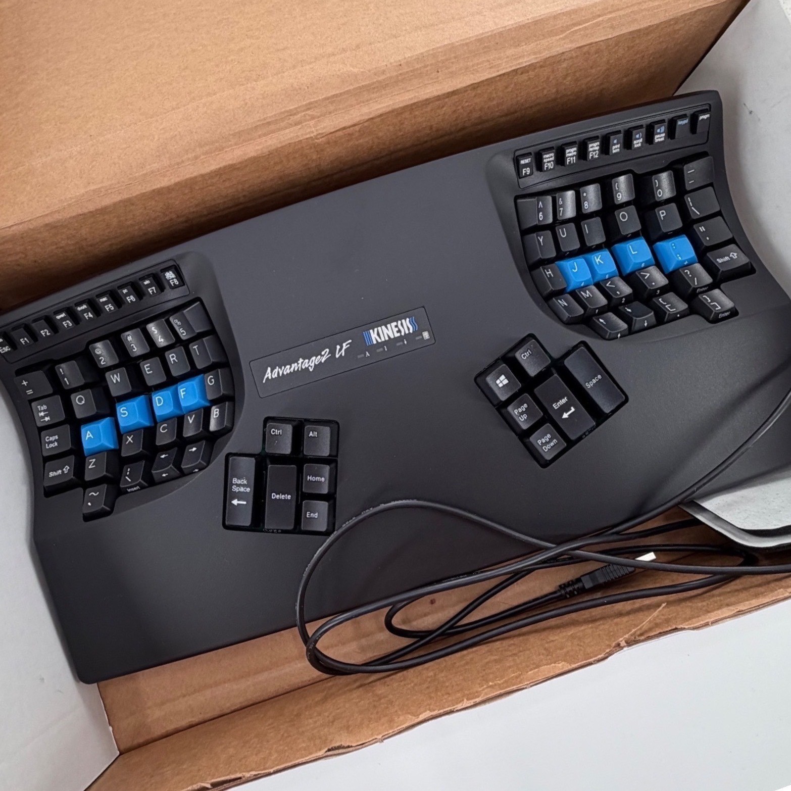 Kinesis Advantage2 LFQ KB600LFQ Ergonomic Keyboard Cherry MX Quiet Red NEW Open