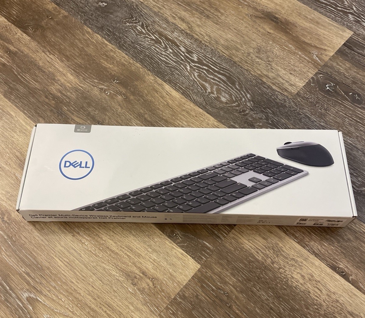 BEAND NEW - Dell Premier Multi-Device Wireless Keyboard and Mouse KM7321W US