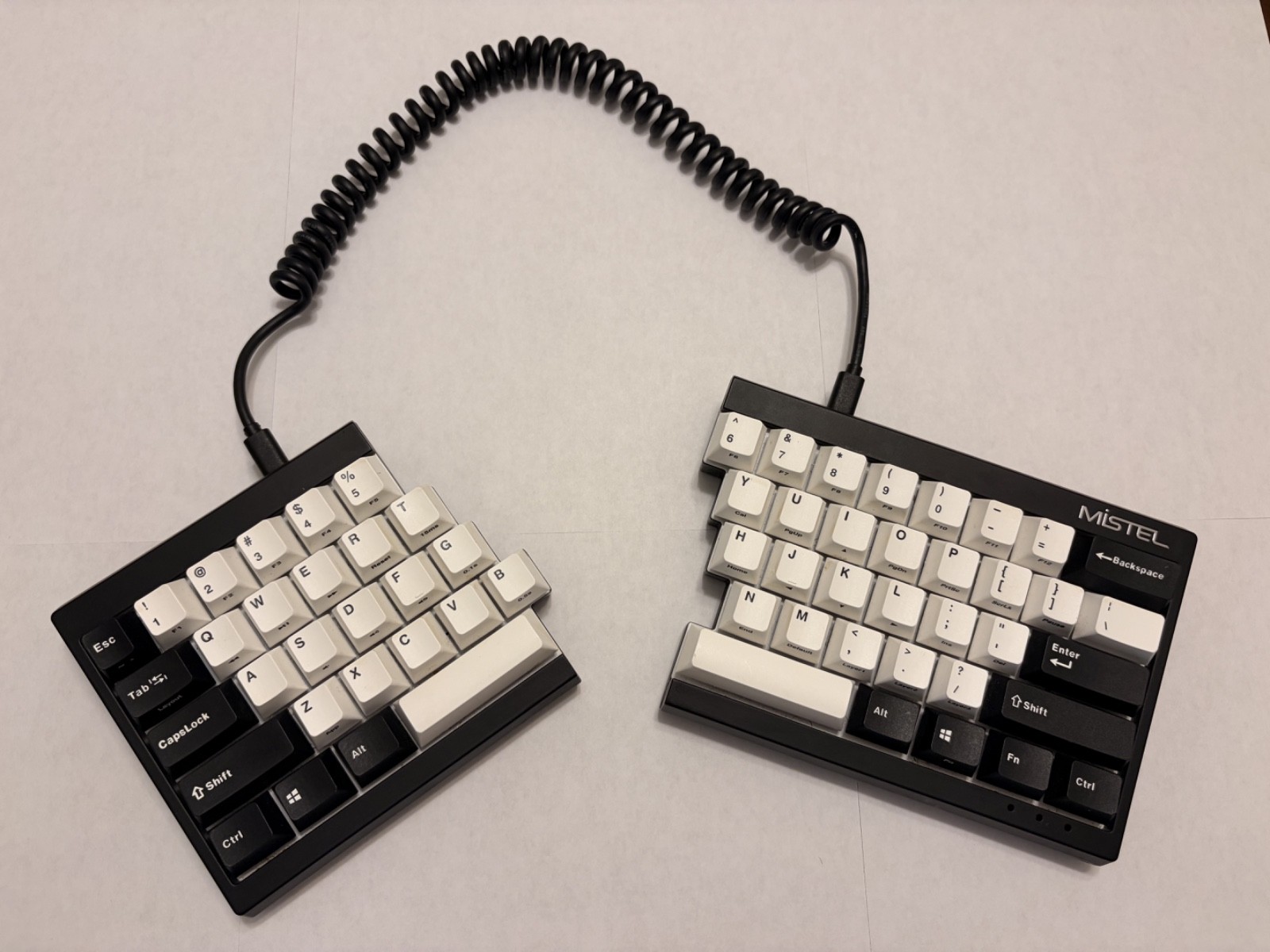Mistel Barocco MD600 v3 US Wired Split Ergonomic Gaming Keyboard White Black