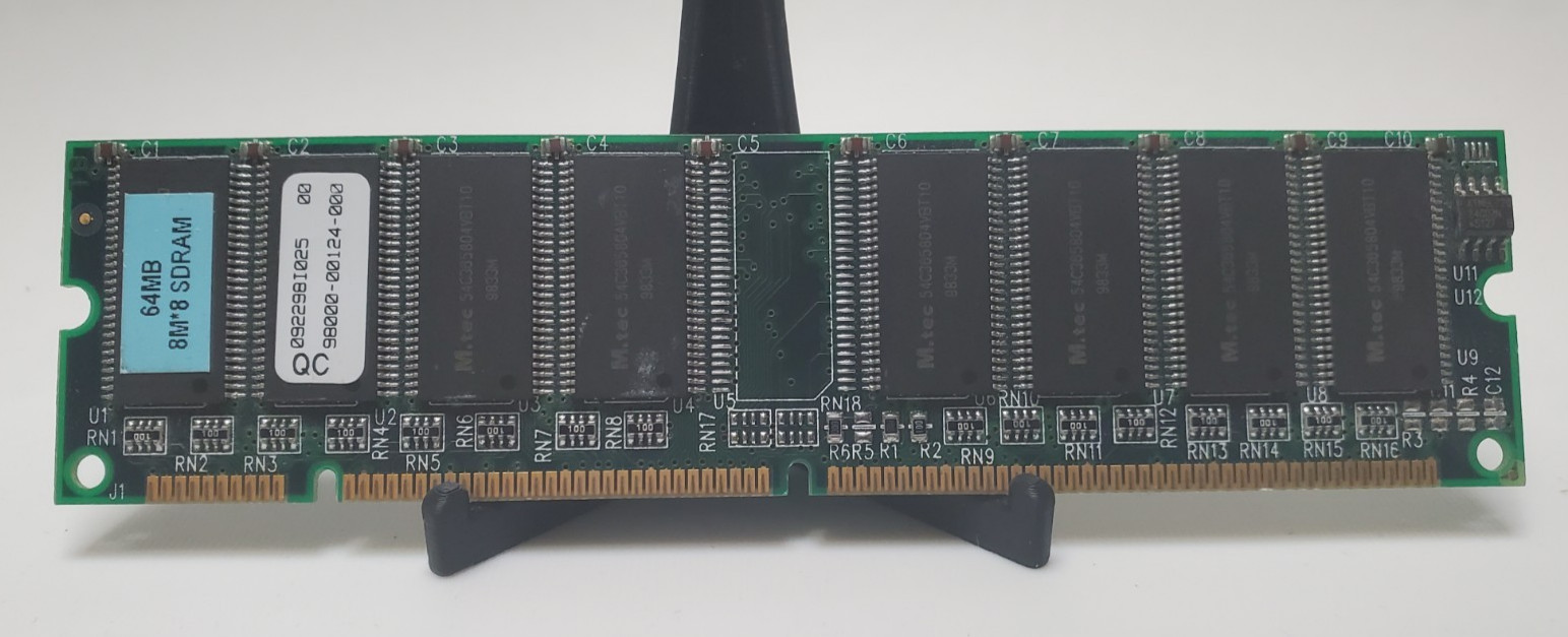 64MB 8Mx8 SDRAM 168-Pin DIMM – M.tec 54C365804VBT10 – Tested