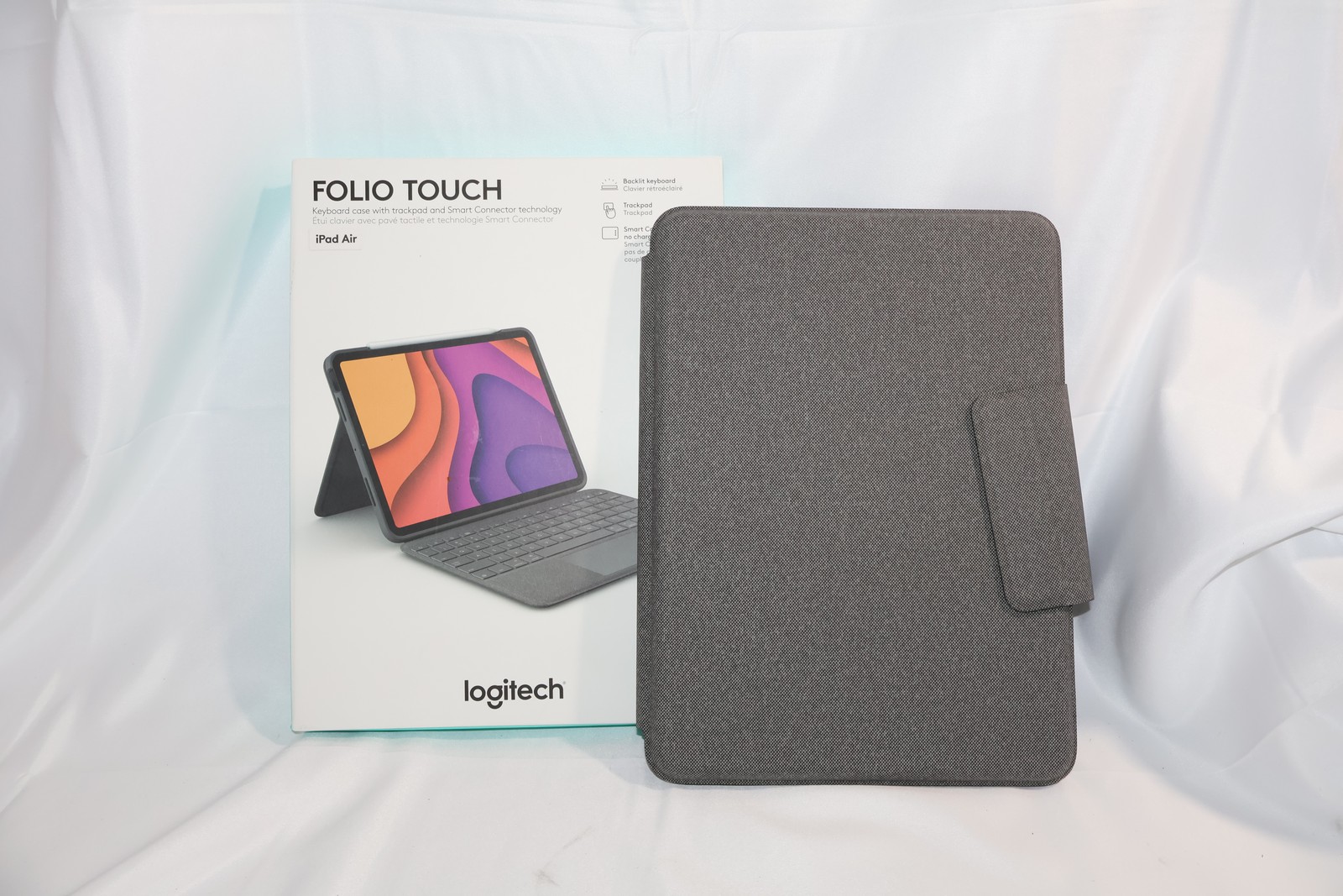 Logitech Folio Touch Keyboard Case for iPad Air Graphite