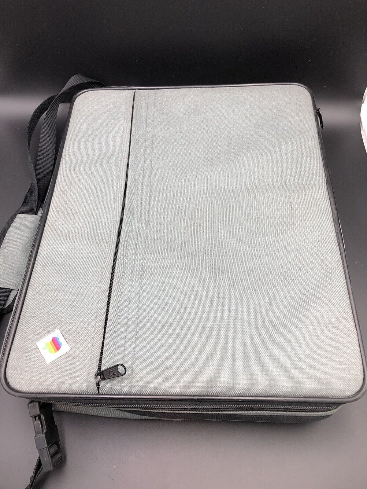 Vintage Apple Computer Case Laptop Macbook Tote Messenger Bag 80’s Rainbow Logo
