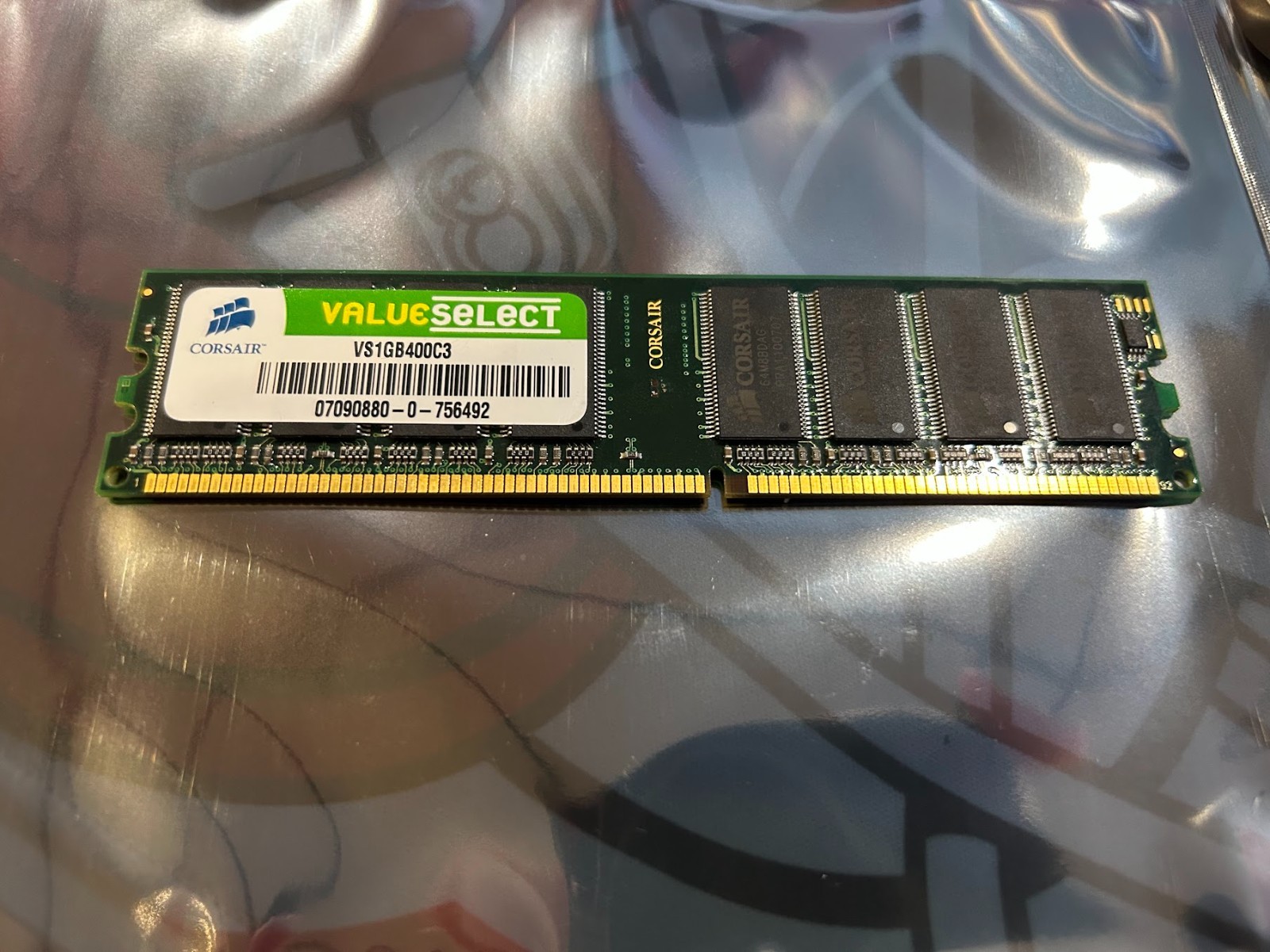 Used Corsair PC-3200 1 GB VS1GB400C3 Memory 