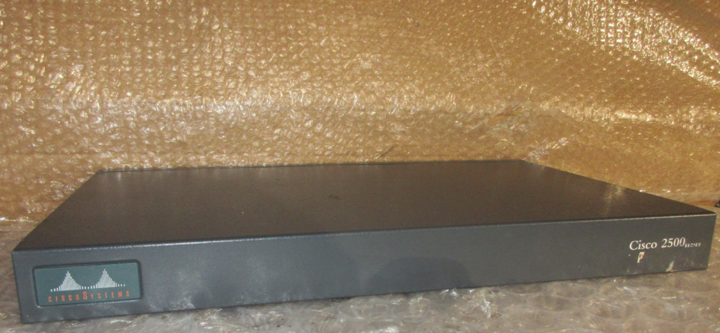 Cisco 2500 Series 2501 Dual Ethernet/Dual Serial Router