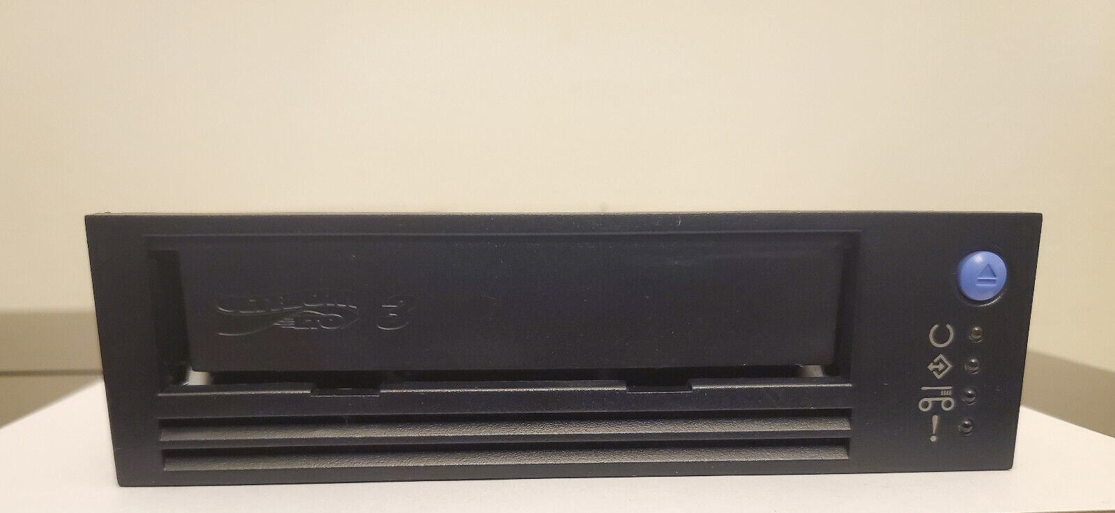DELL IBM LTO3 Ultrium3 SCSI Internal Drive UP037 95P3928 95P3681 0UP037 NP052