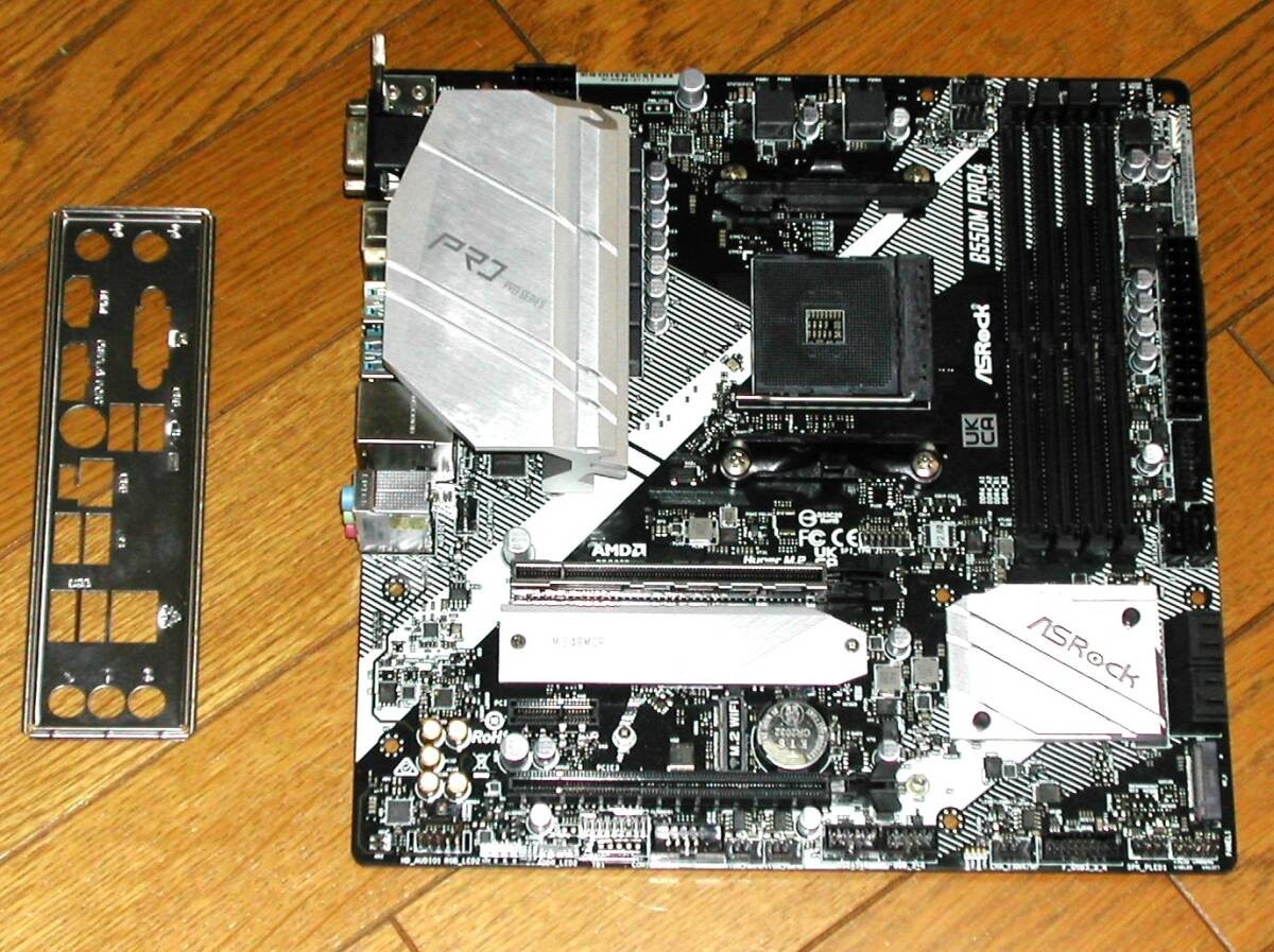 ASROCK B550M Pro4 AM4 Micro ATX Motherboard Tested Working