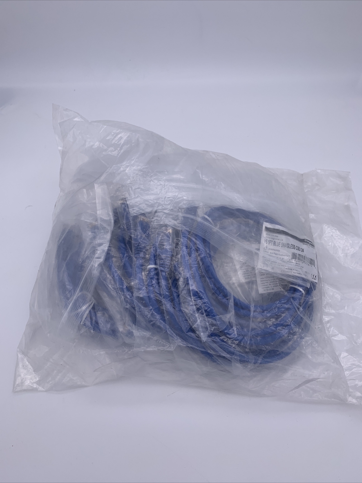 570-110-005 Legrand VS 5ft blue snagless C5E CM 570-110-005 Qty 10
