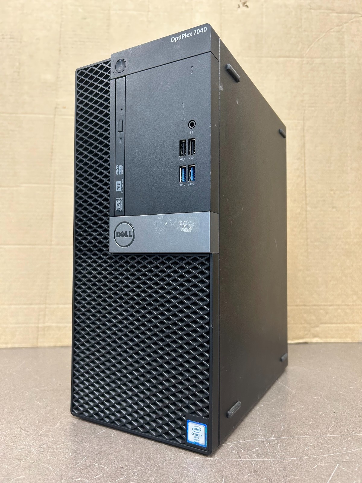 Dell Optiplex 7040 MT, i7-6700 3.40GHz, 8GB DDR4 RAM, NO HDD/OS #95