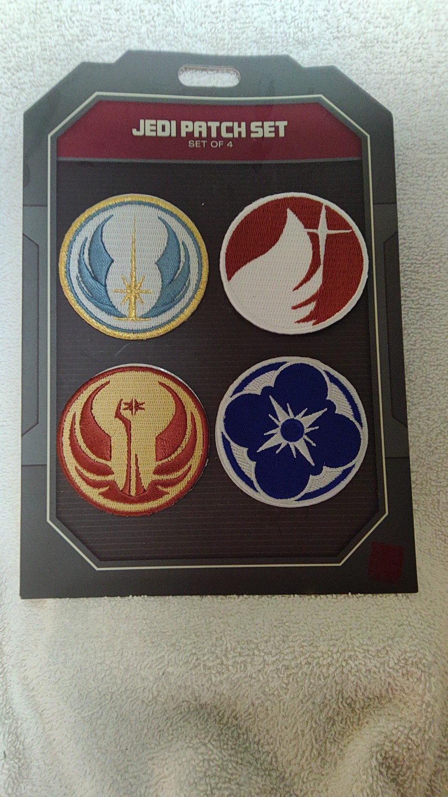 NEW Disney Parks Star Wars Set of 4 Round Temporary or Permanent Jedi Patches