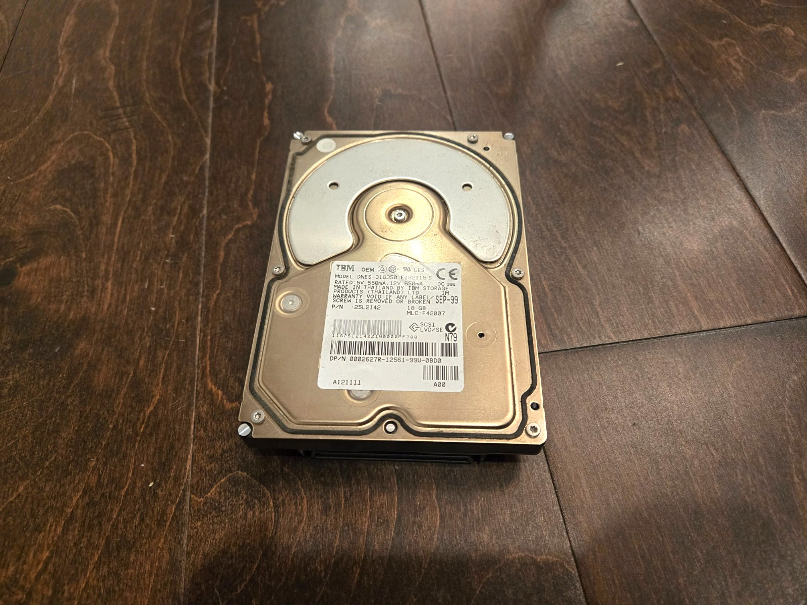 IBM DNES-318350 3.5" HDD 68-Pin SCSI U160 UltraWide Internal HDD 18GB 7200RPM