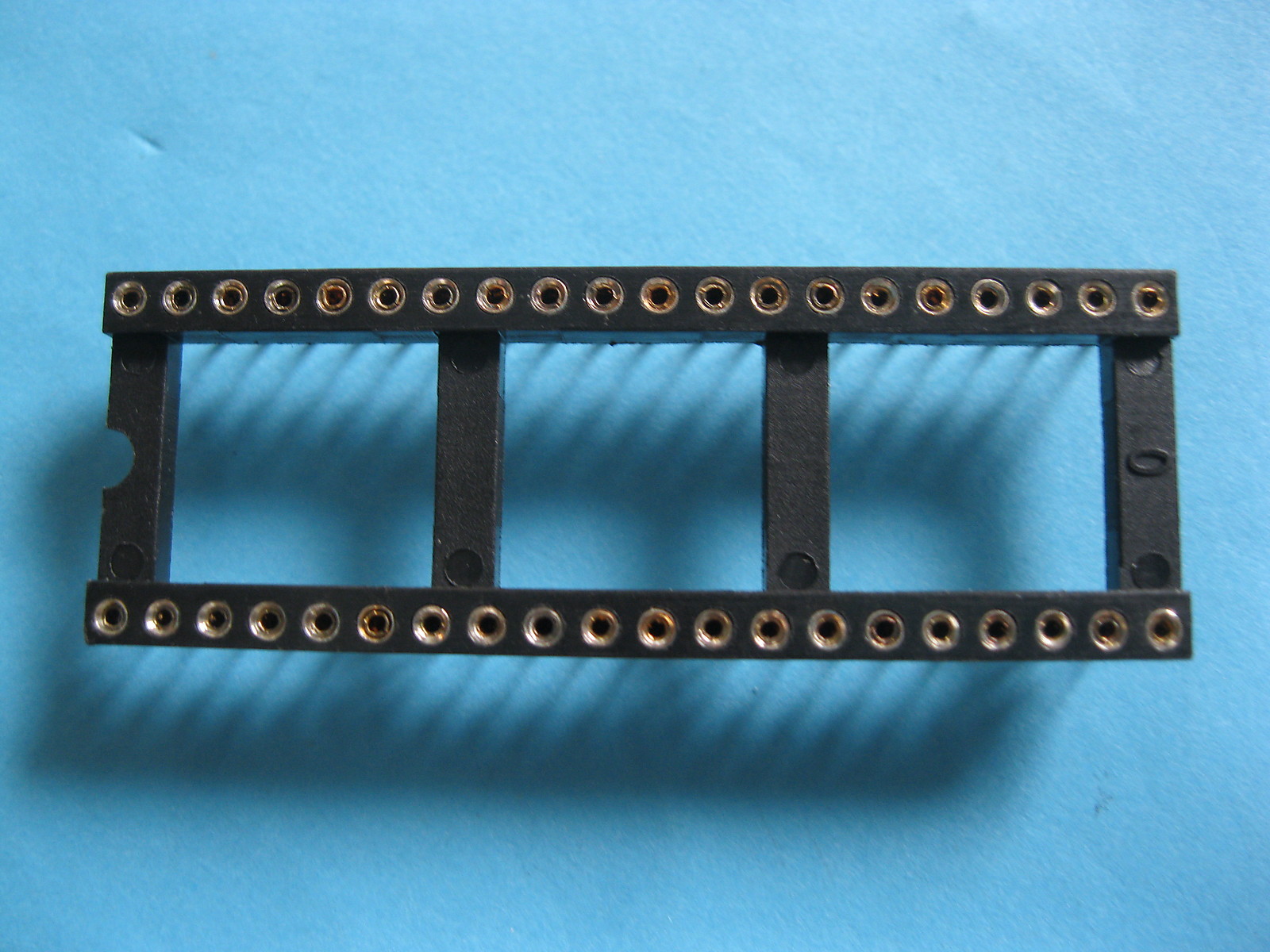 36 x IC Socket Adapter Round 40 Pin headers & (IC)Sockets Pitch 2.54mm X=15.24mm