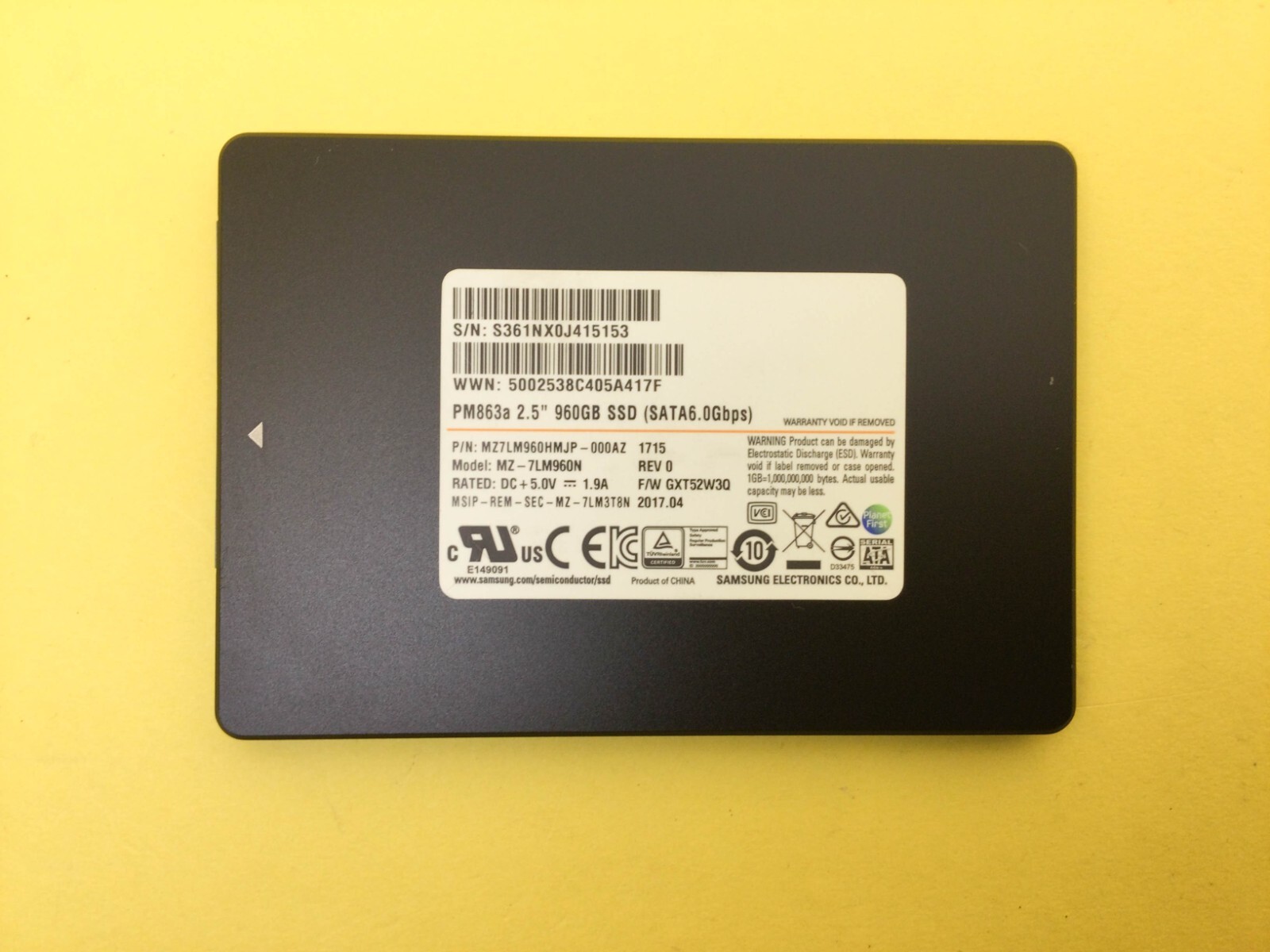 MZ-7LM960N Samsung PM863a Series 960GB SATA 6Gbps 2.5" Internal SSD MZ7LM960HMJP