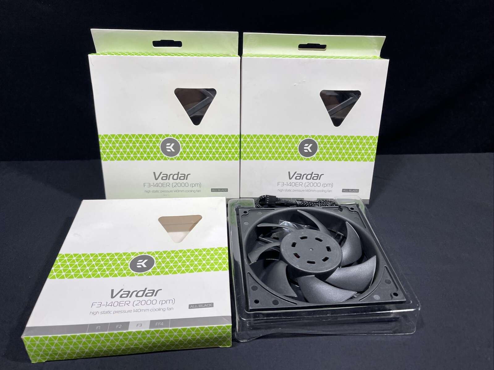 EKWB EK- Vardar F3-140ER 2000 RPM All Black Lo Of 3