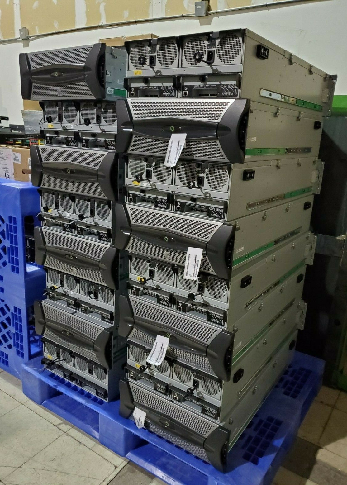 HDD Enclosure LFF 3.5 60x 3TB SAS 2x Expanders 2x PSU 180TB Rails CMA TrueNAS